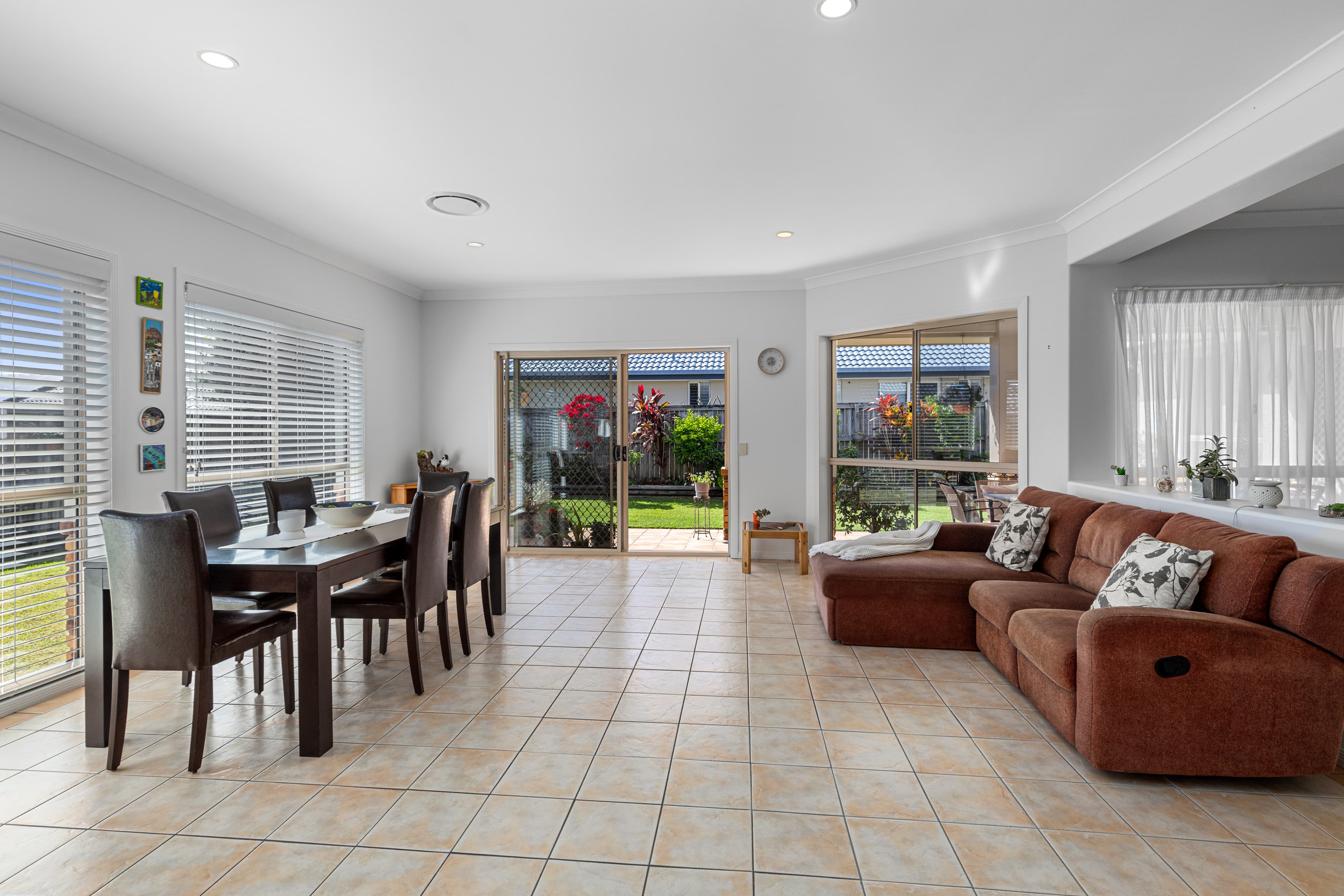 52 Sea Eagle Drive, Burleigh Waters, Burleigh Waters - Thumbnail 5