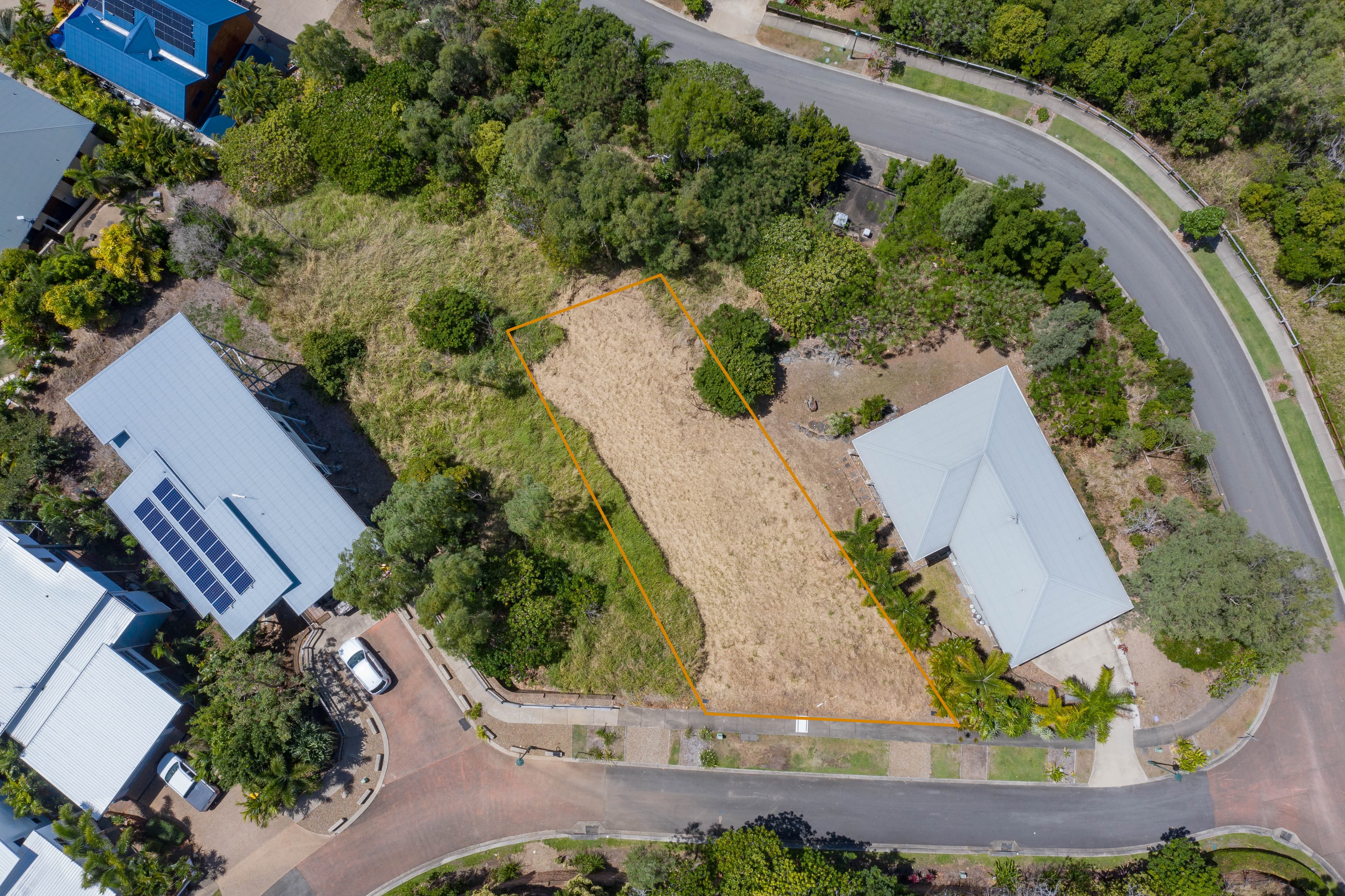 4 Laguna Court, Airlie Beach, Airlie Beach - Thumbnail 2