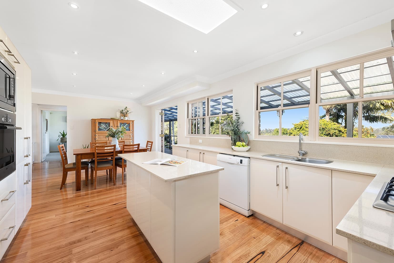 16 Townsend Avenue, Frenchs Forest, Frenchs Forest - Thumbnail 5