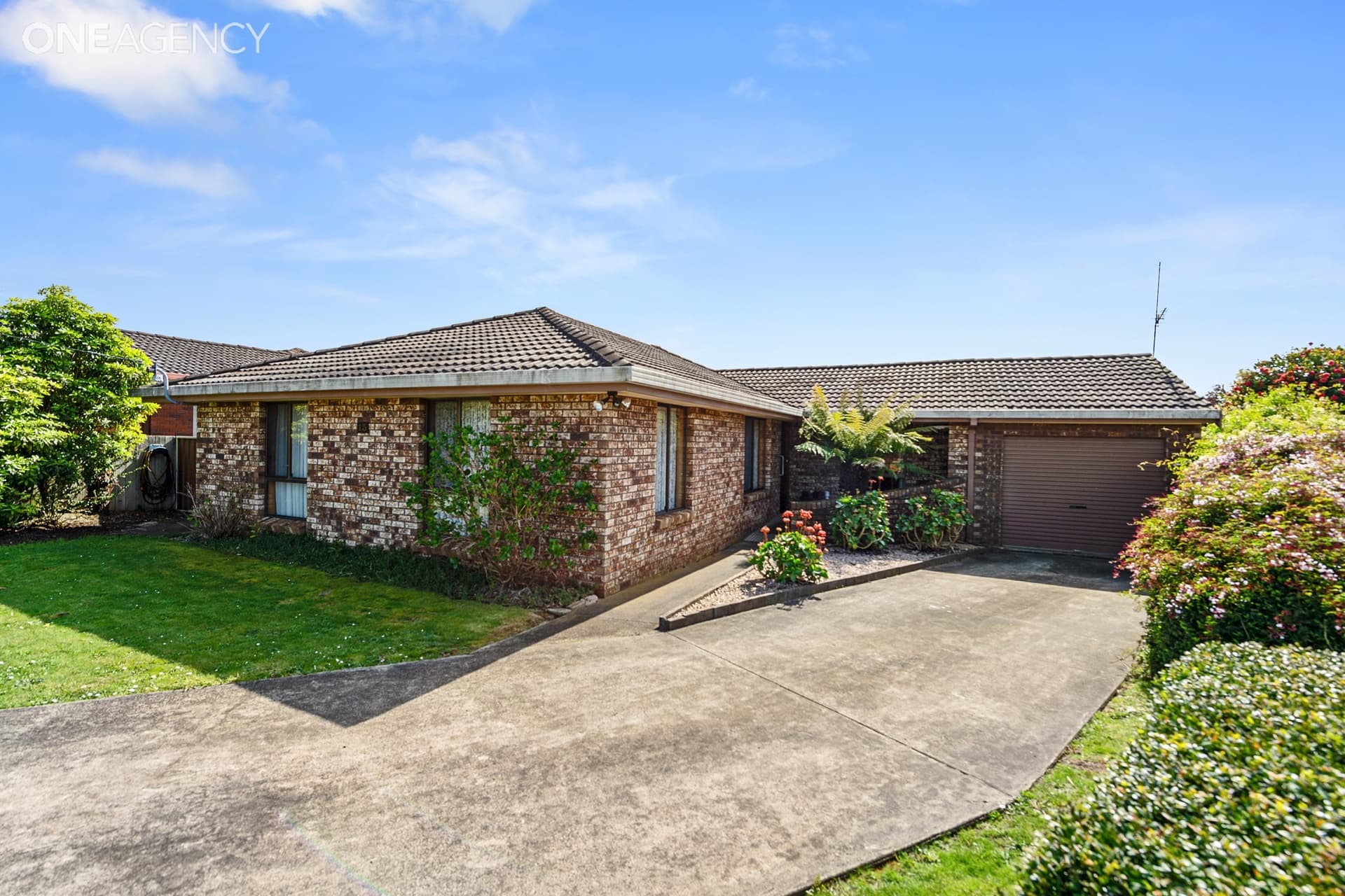 15 Roberts Court, Devonport, Devonport - Image 1
