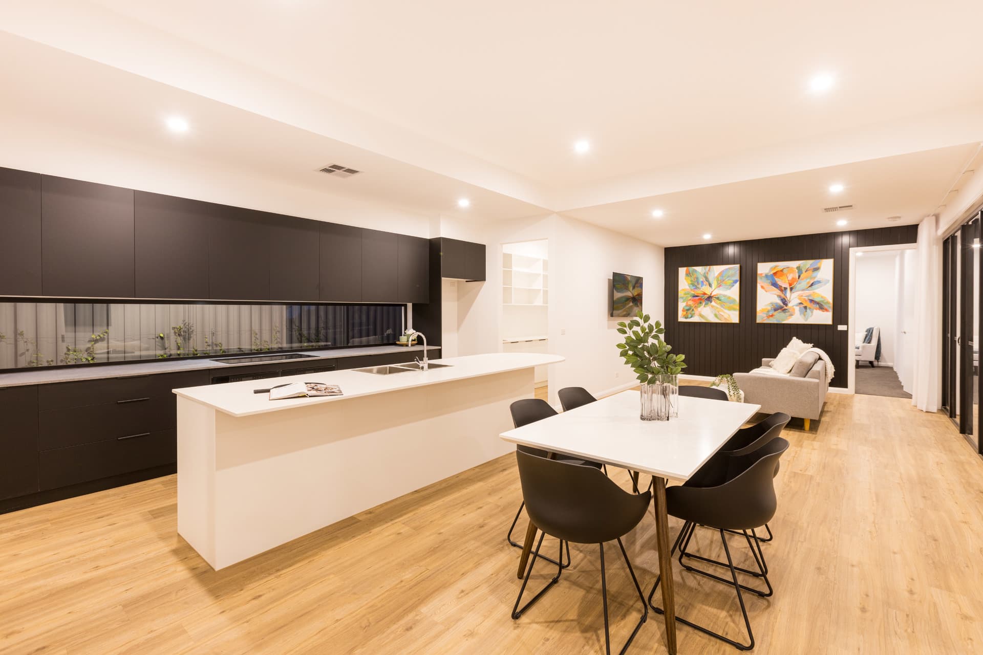 4 Watson Avenue, Mildura, Mildura - Thumbnail 6