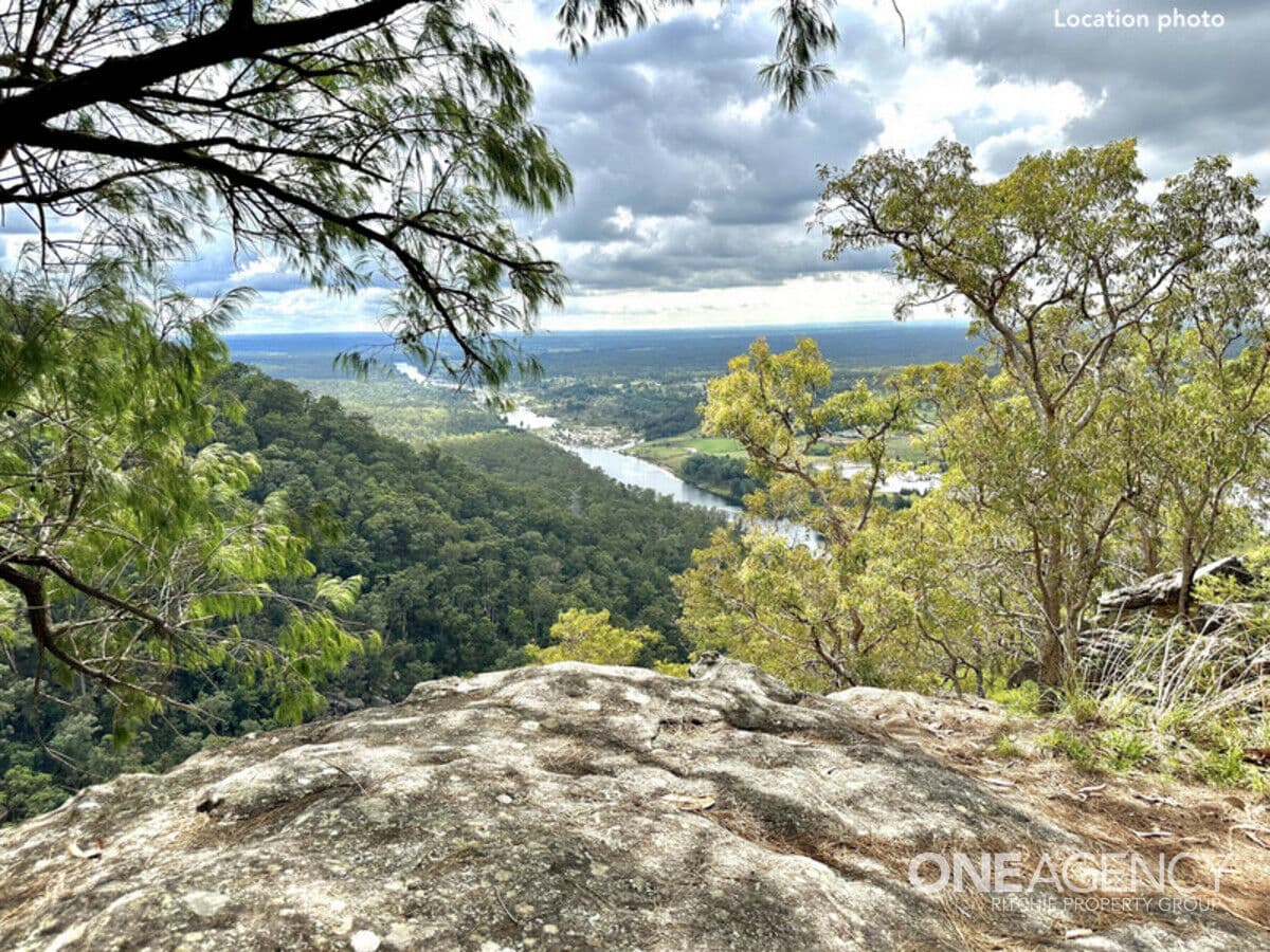 17 Cooroy Crescent, Yellow Rock, Yellow Rock - Thumbnail 6