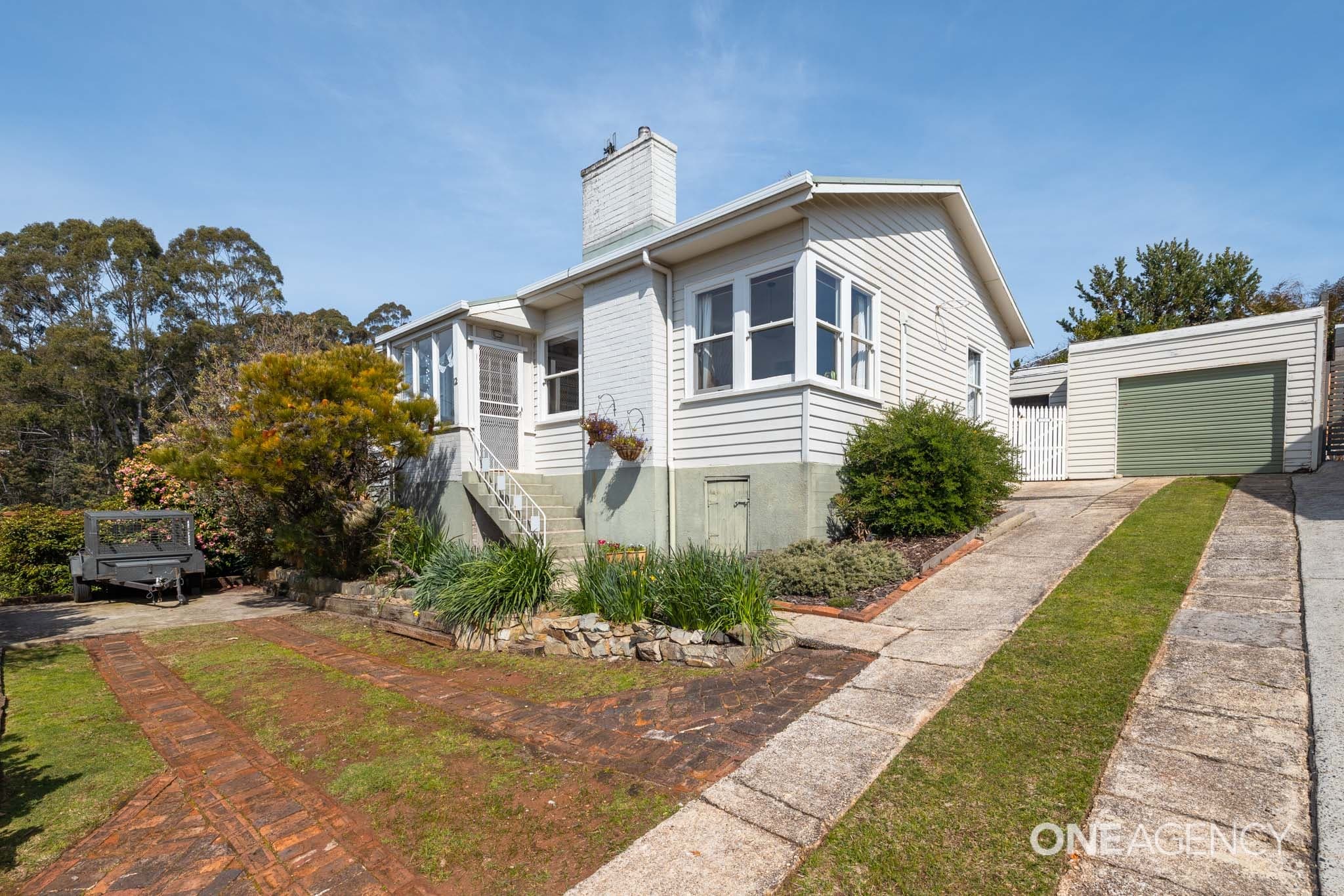12 Myrtle Crescent, Emu Heights, Emu Heights - Image 1