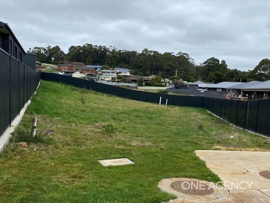 6 Emerald Court, Park Grove, Park Grove - Thumbnail 6