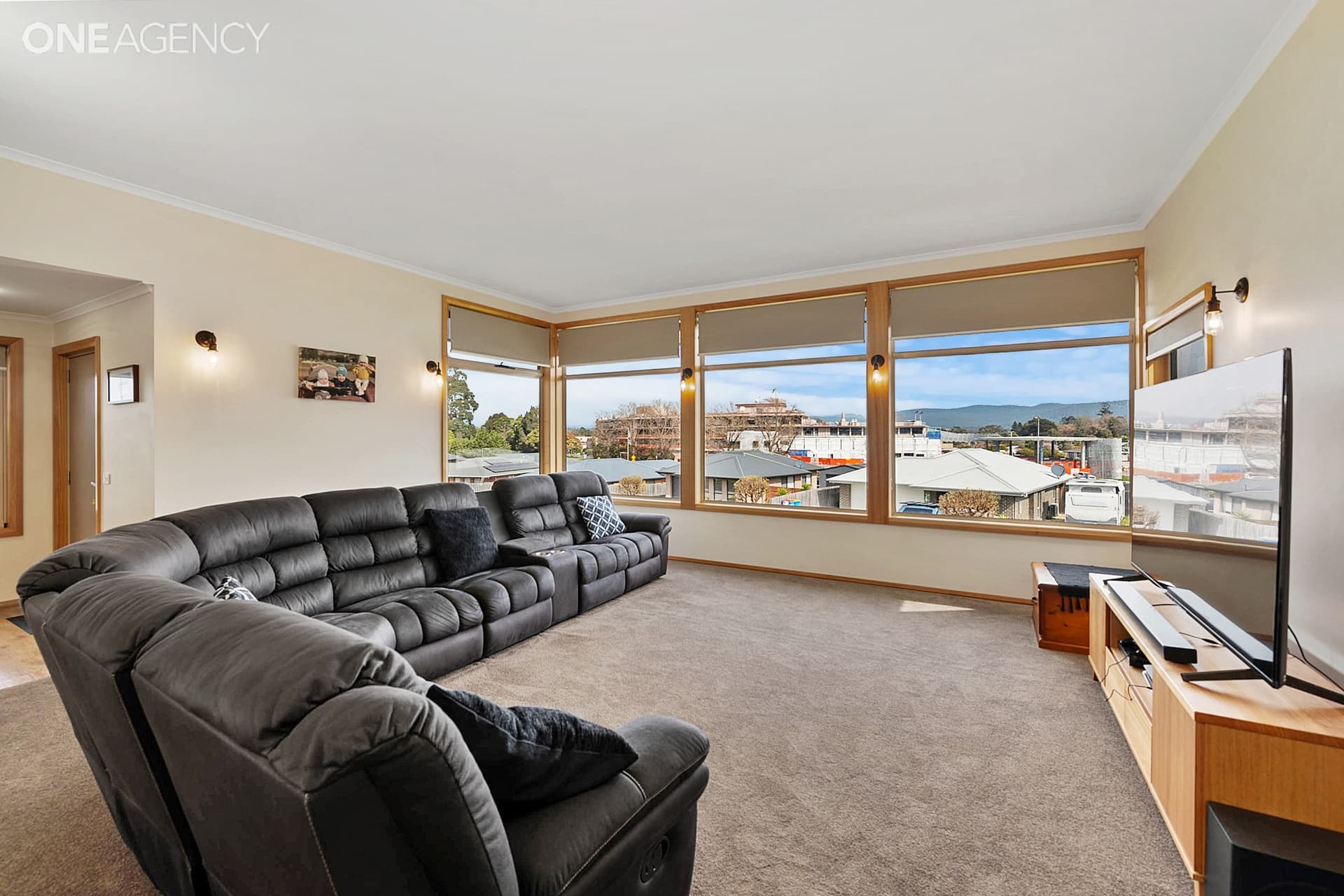 12 Spring Grove, Latrobe, Latrobe - Thumbnail 5
