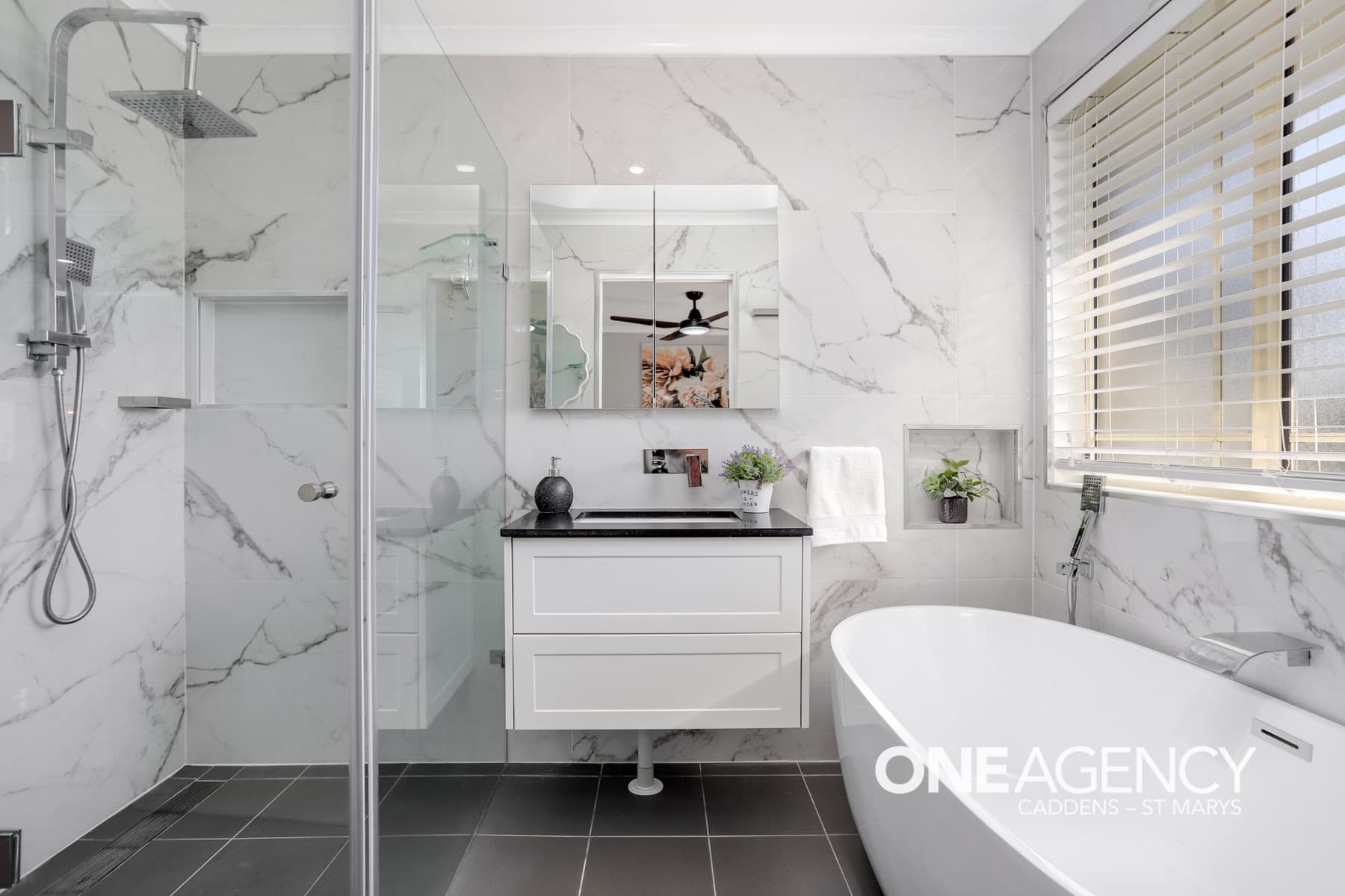 7 Geewan Place, Claremont Meadows, Claremont Meadows - Thumbnail 3