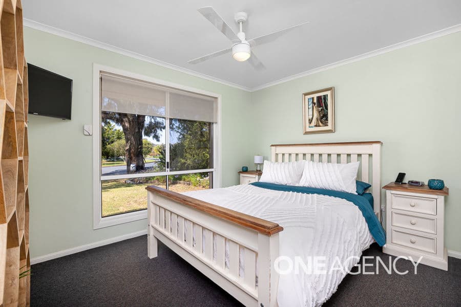 40 NARETHA Street, Glenfield Park, Glenfield Park - Thumbnail 5