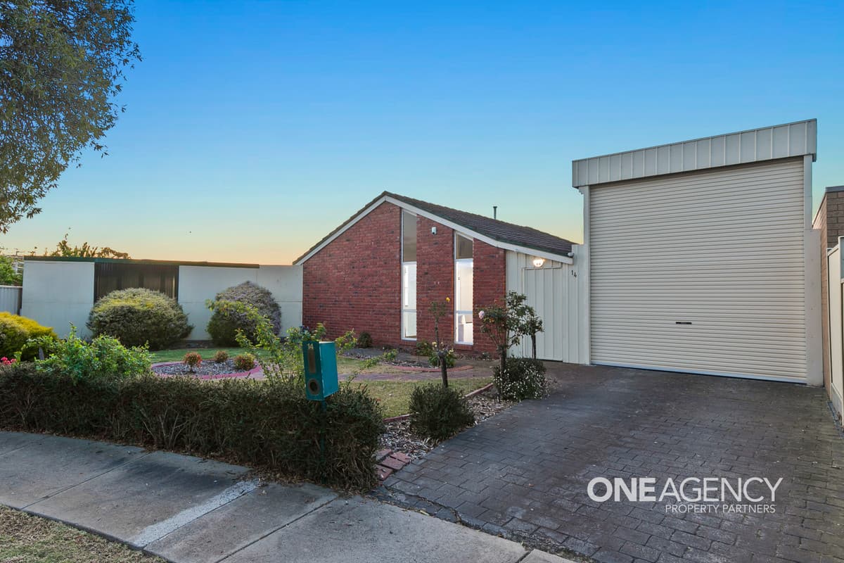 14 Chaucer Close, Delahey, Delahey - Thumbnail 2