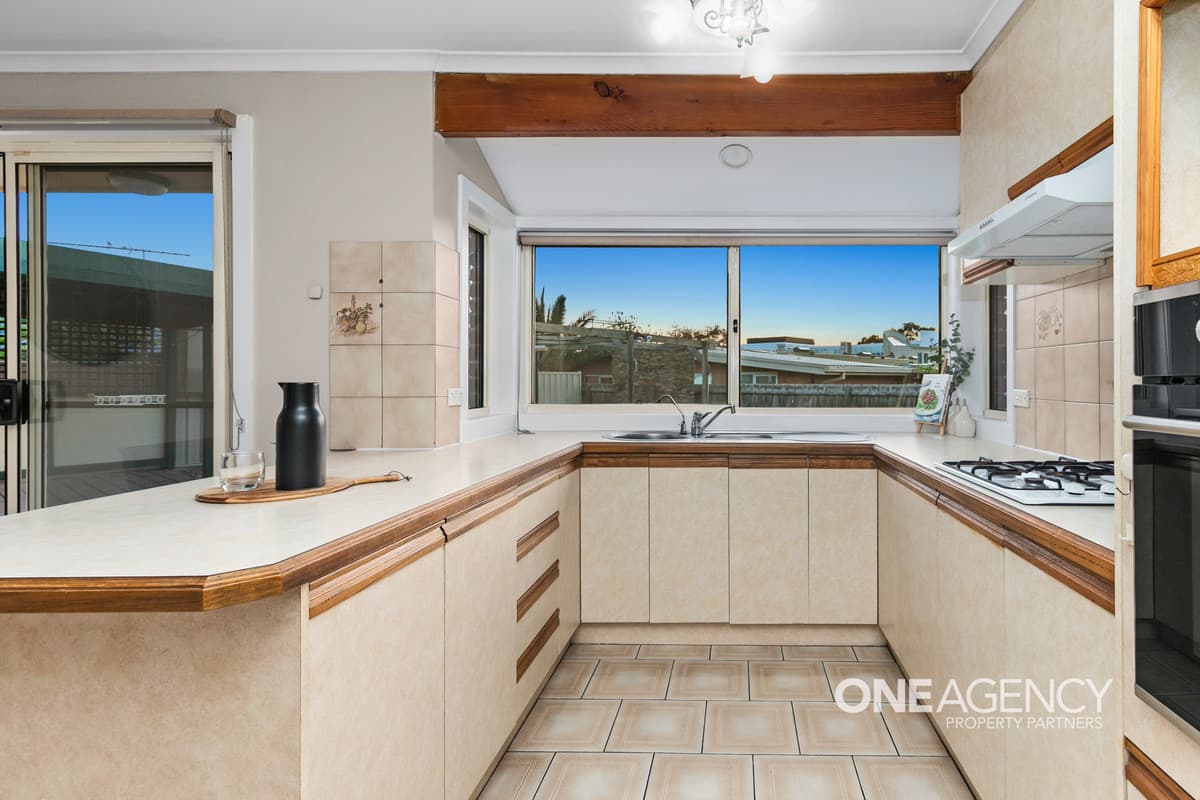 14 Chaucer Close, Delahey, Delahey - Thumbnail 7