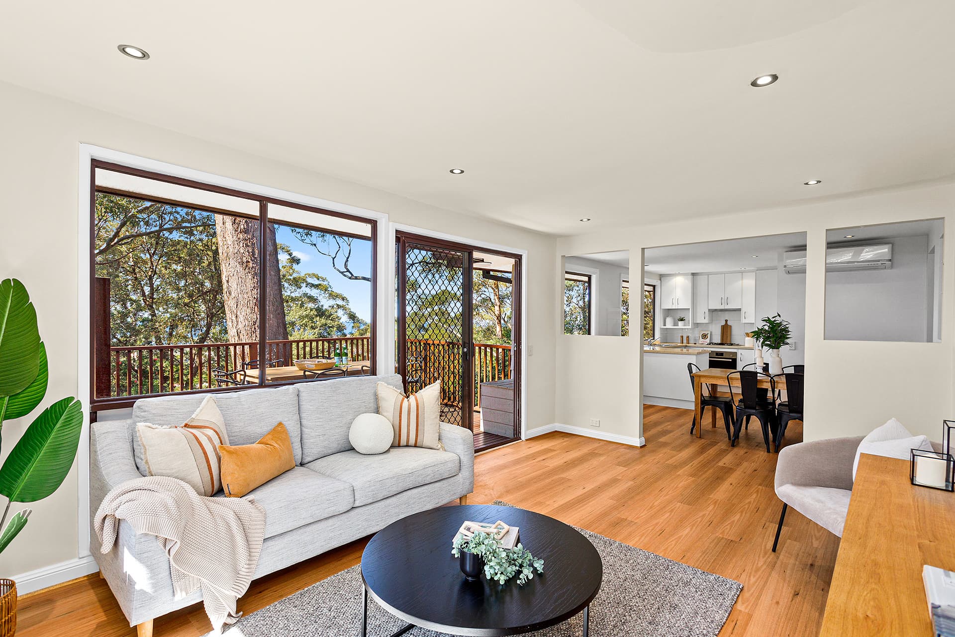 36 Armagh Parade, Thirroul, Thirroul - Thumbnail 2