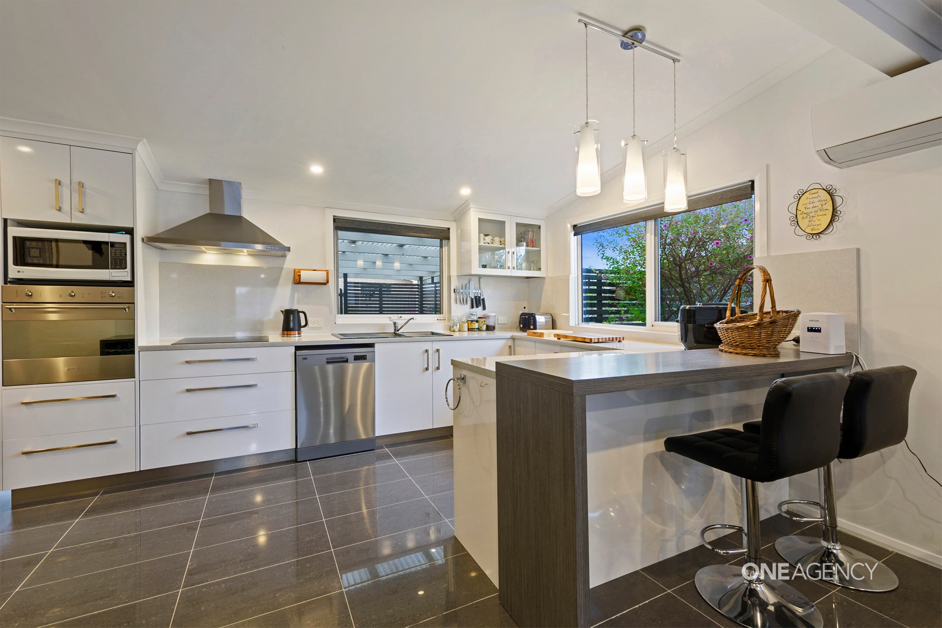 6 Robert Street, Smithton, Smithton - Image 1