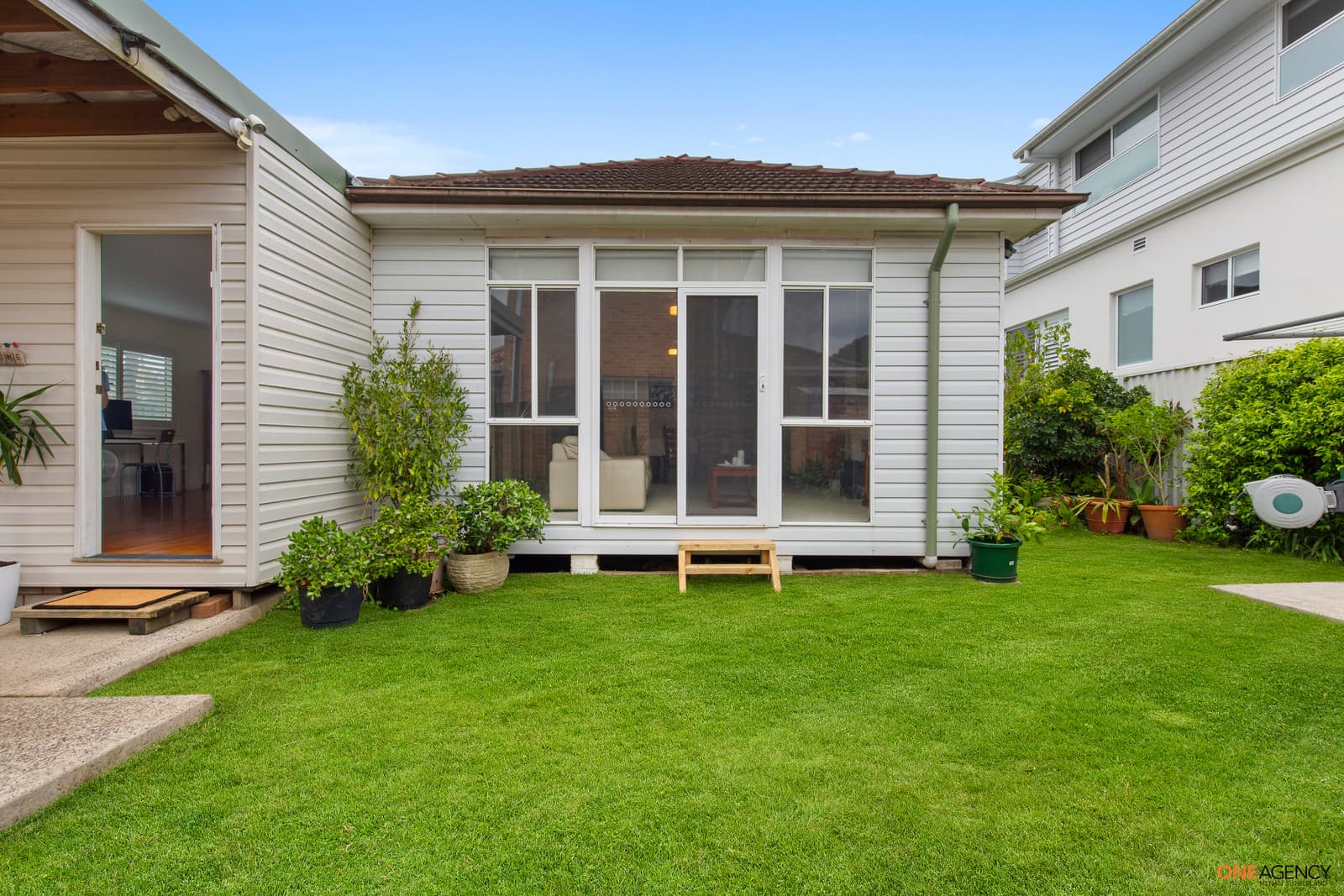 17 Yathong Road, Caringbah, Caringbah - Thumbnail 2