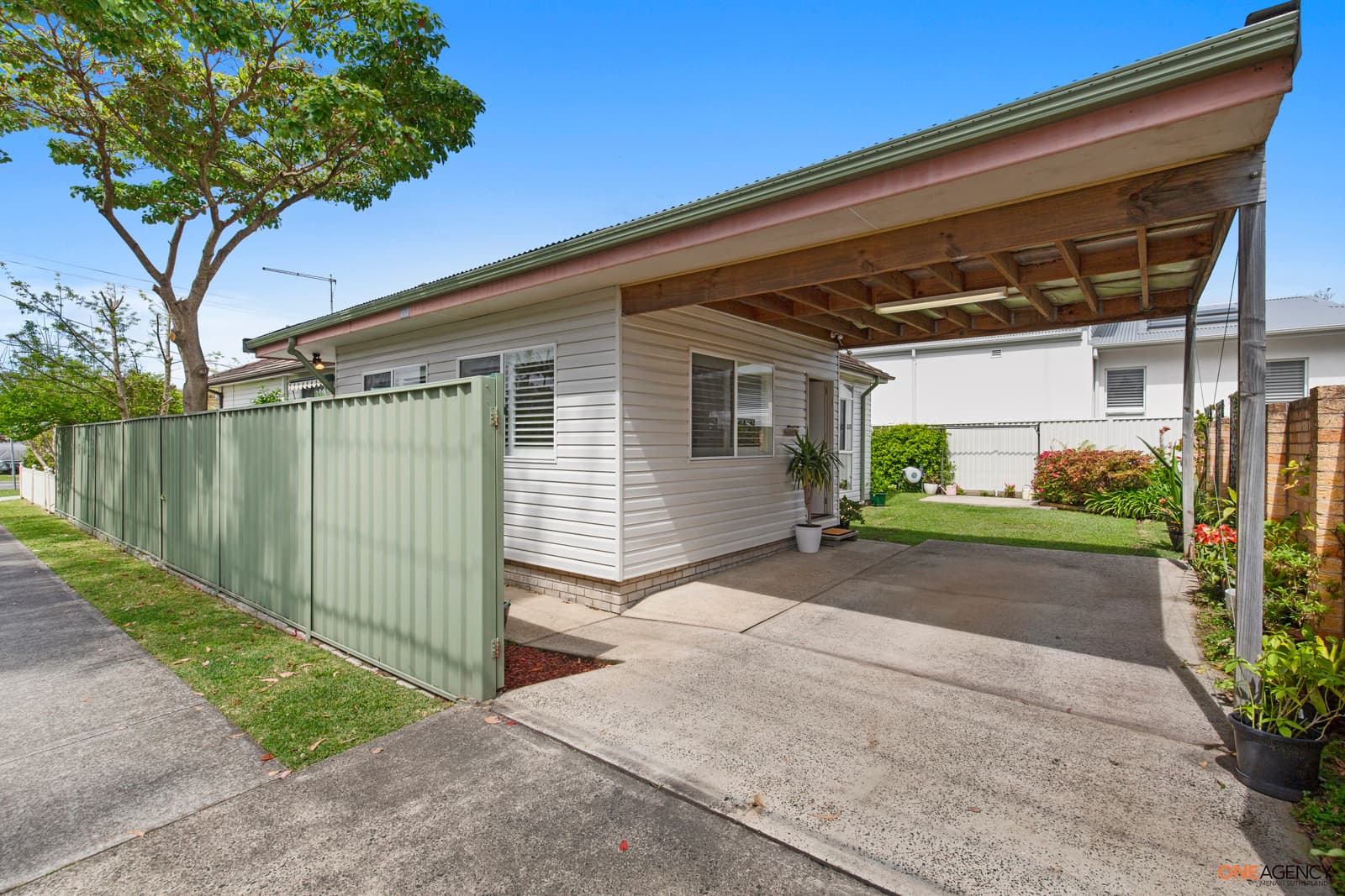 17 Yathong Road, Caringbah, Caringbah - Thumbnail 3