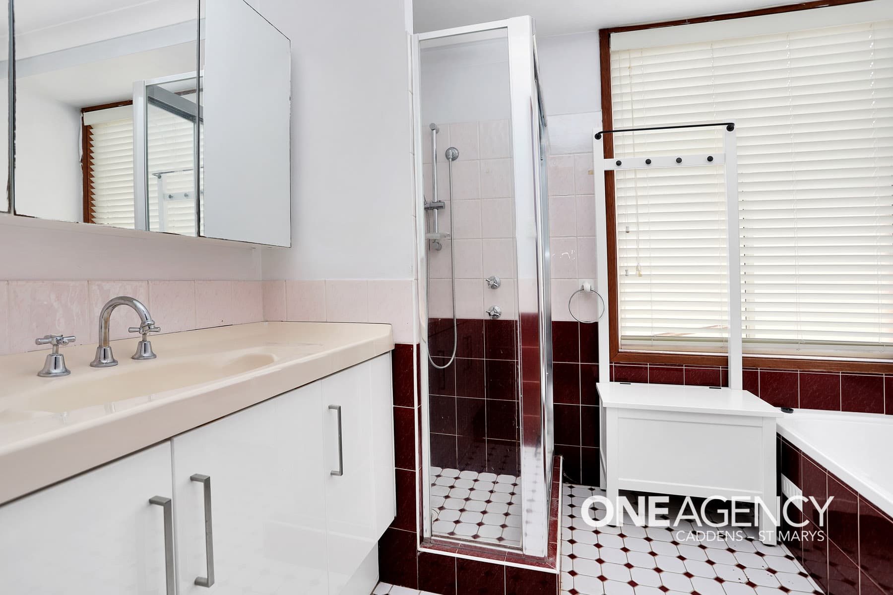 72 & 72A Chatsworth Road, St Clair, St Clair - Thumbnail 4