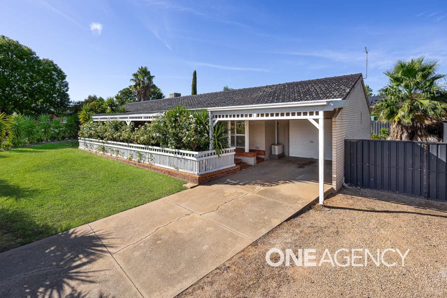 6 WAIMEA Place, Lake Albert, Lake Albert - Image 1
