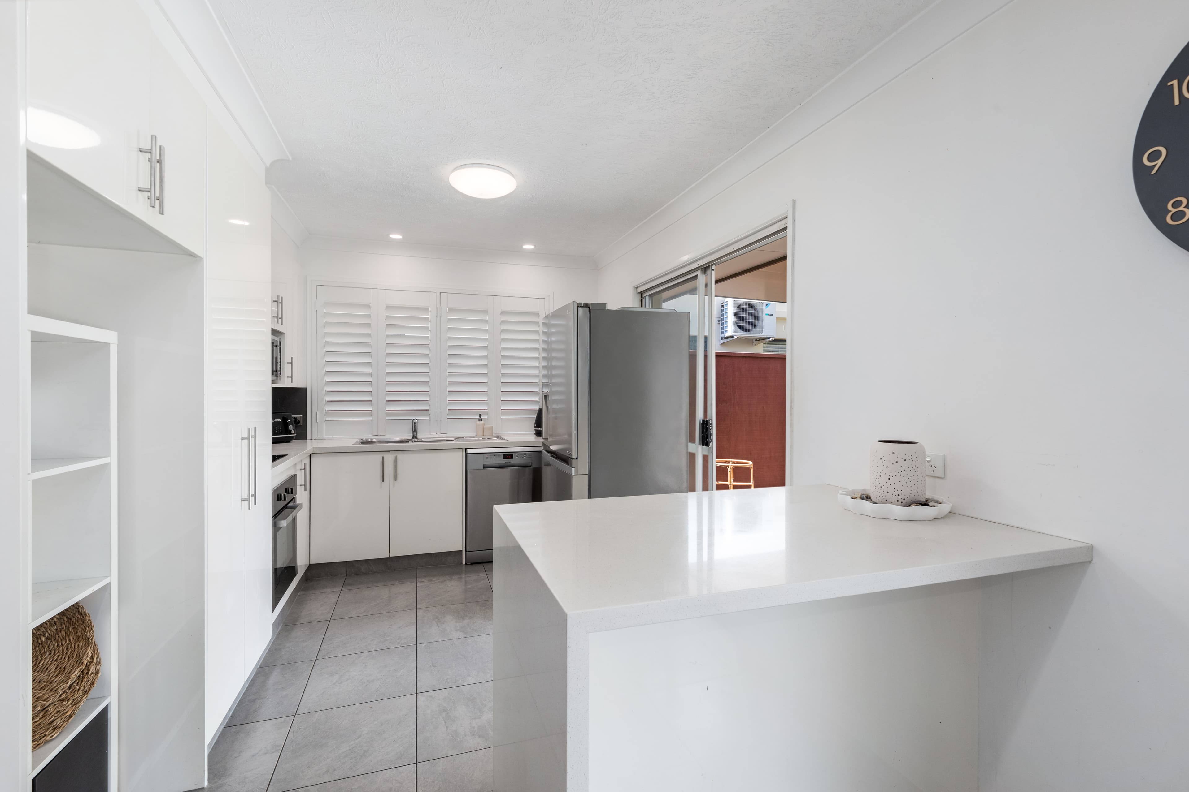 92 Nobby Parade, Miami, Miami - Thumbnail 6