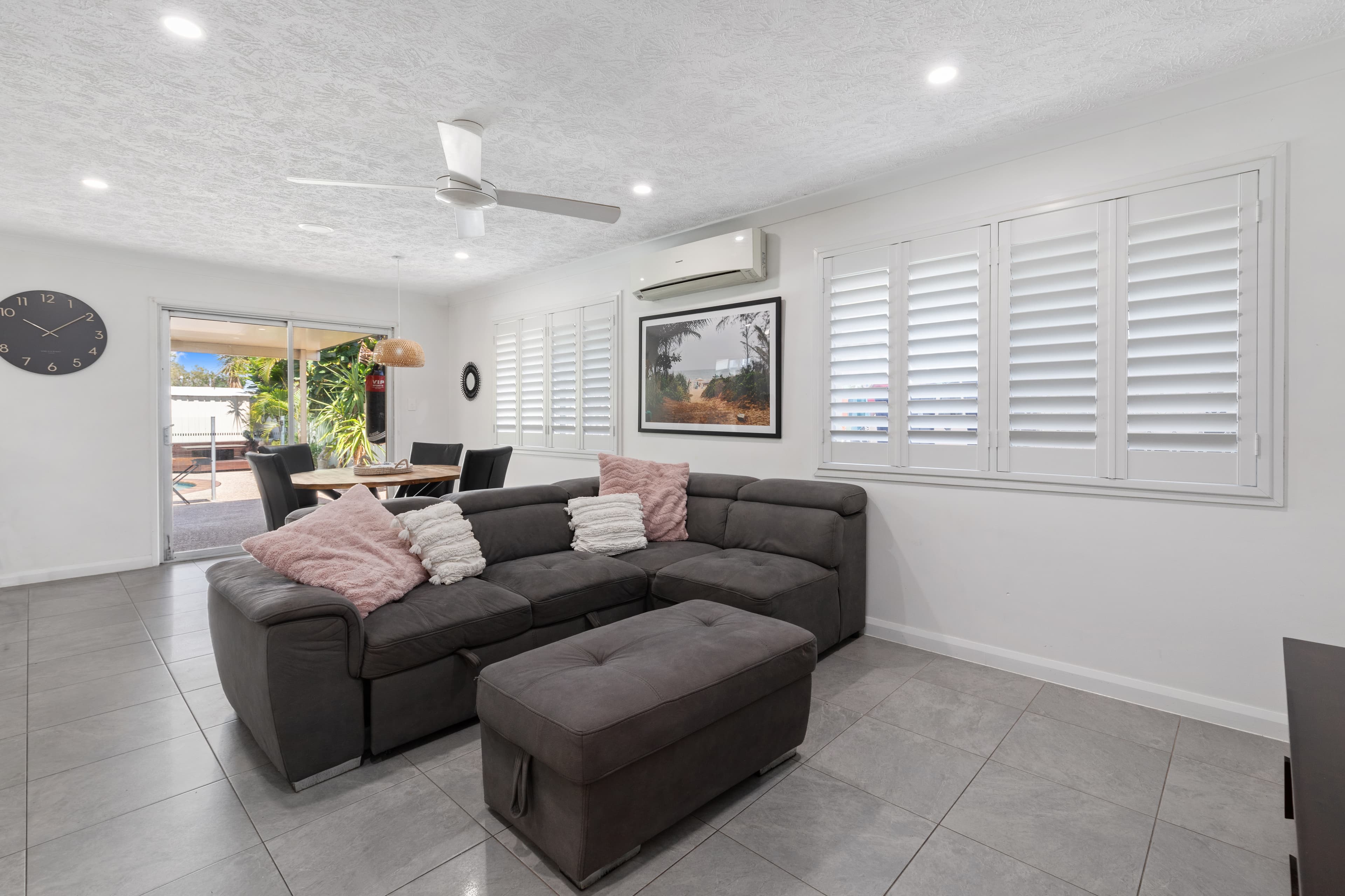 92 Nobby Parade, Miami, Miami - Thumbnail 4