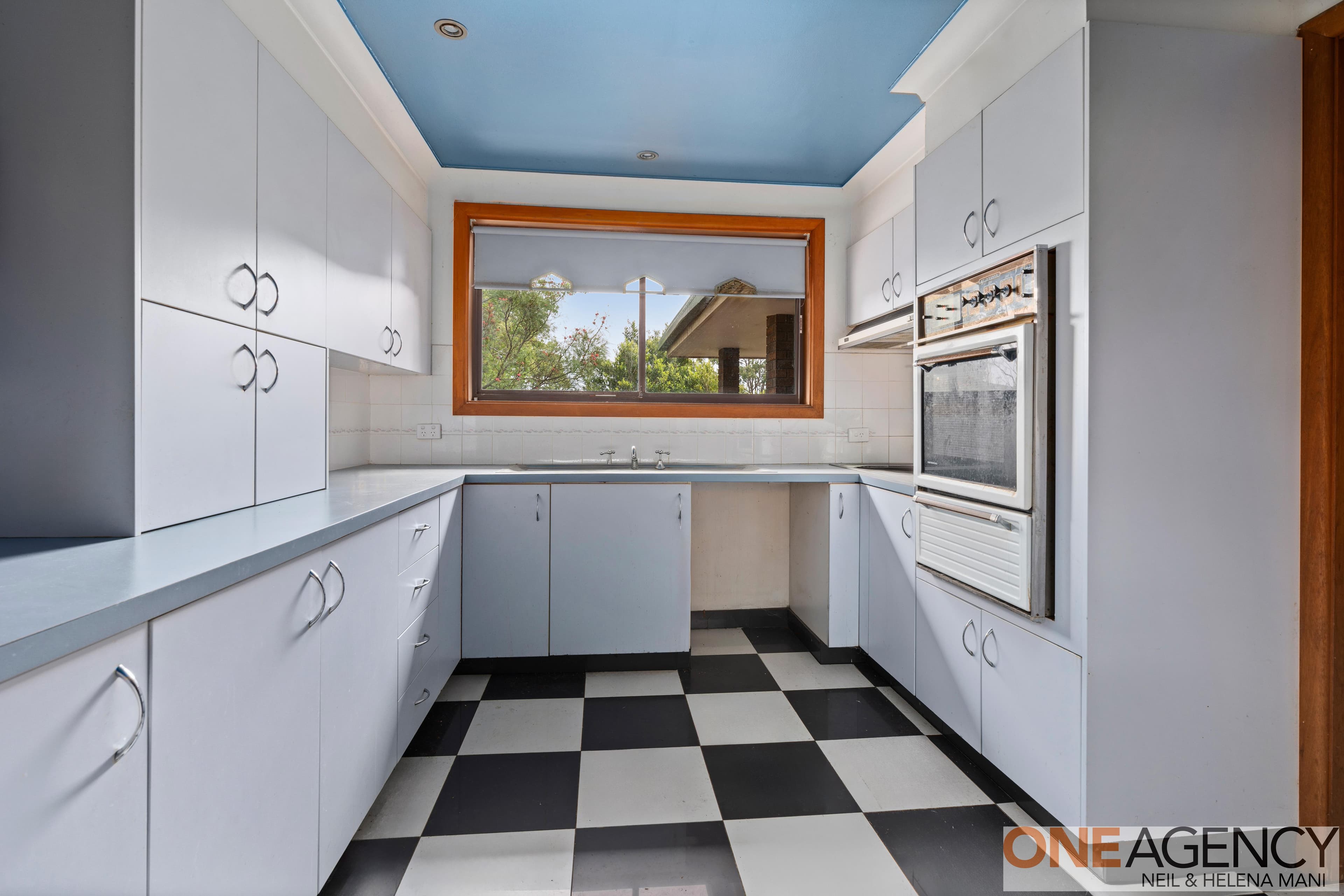8 Orinda Avenue, North Gosford, North Gosford - Thumbnail 4