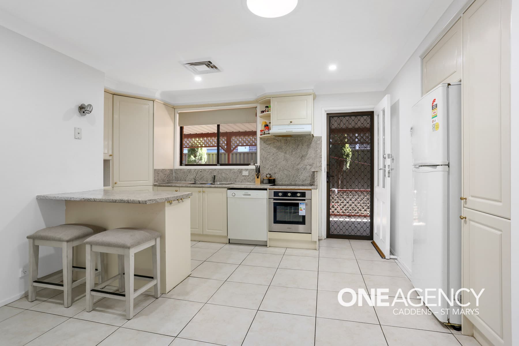 1 & 1A Kyleanne Place, Dean Park, Dean Park - Thumbnail 2