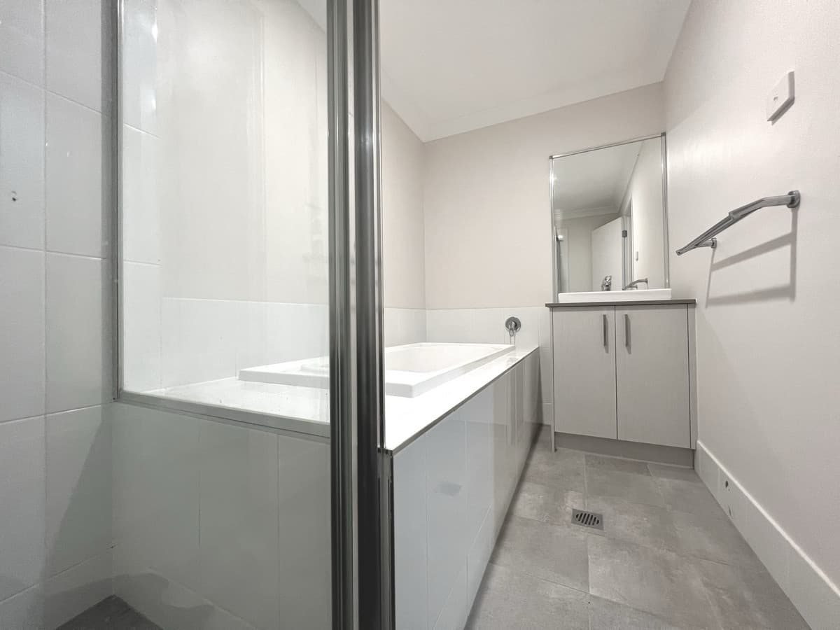 14b Bonneville Boulevard, Goulburn, Goulburn - Thumbnail 7