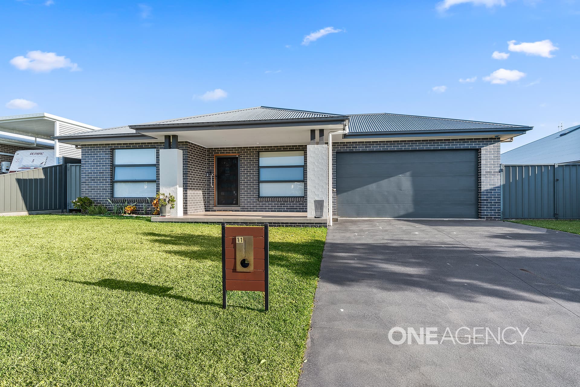 11 Compass Street, Vincentia, Vincentia - Image 1