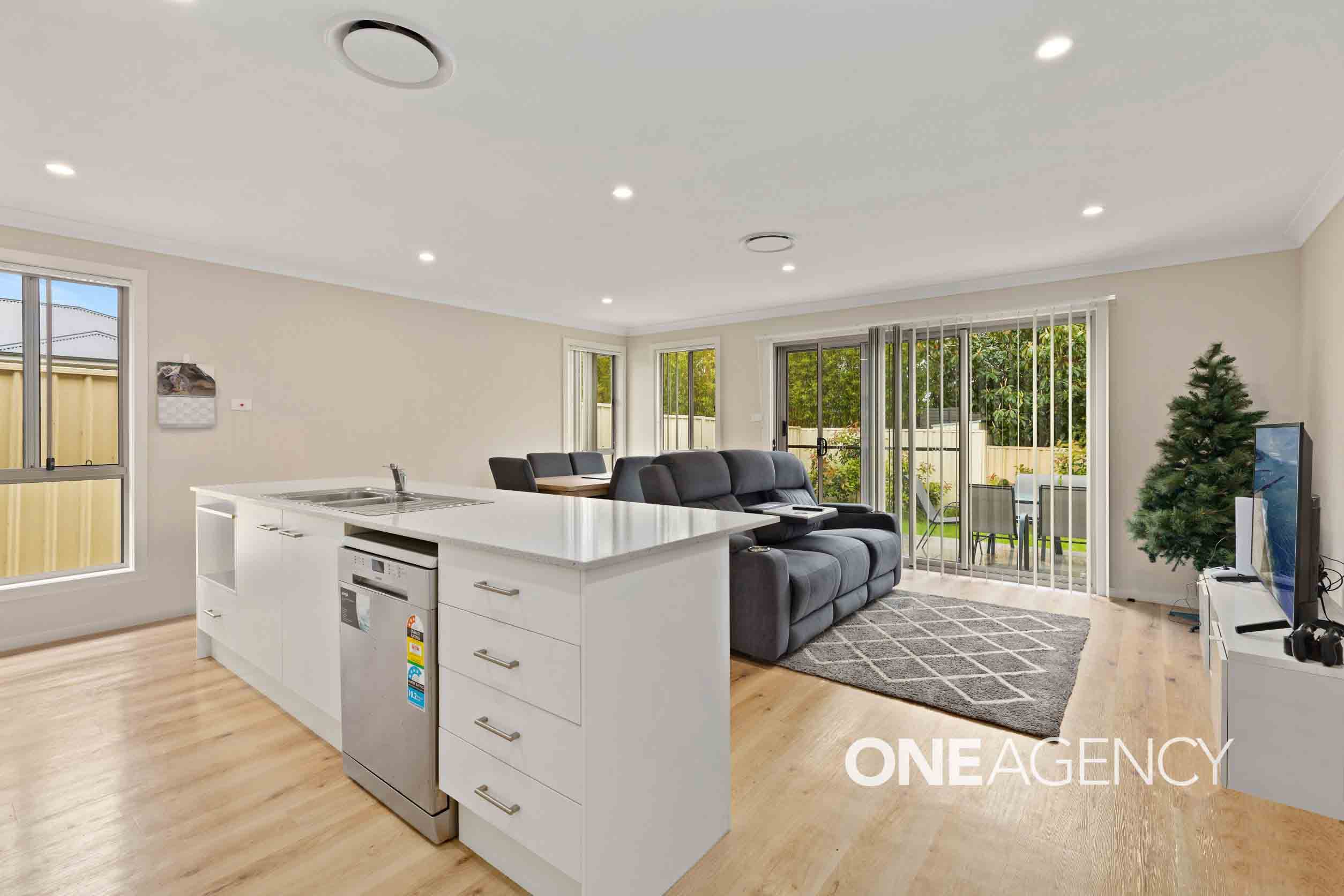 25a Tahnee Street, Sanctuary Point, Sanctuary Point - Thumbnail 2