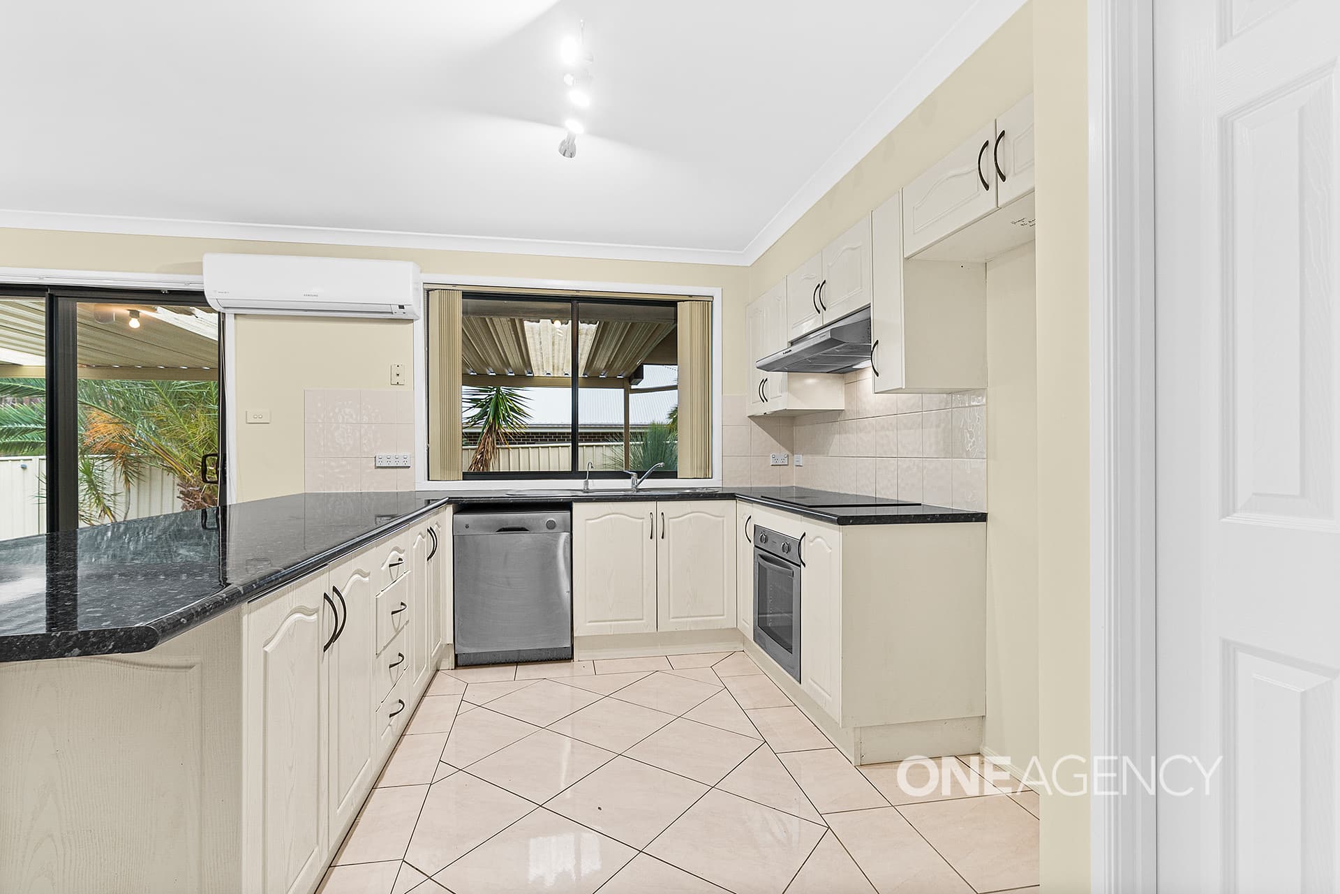 96 Anson Street, Sanctuary Point, Sanctuary Point - Thumbnail 3