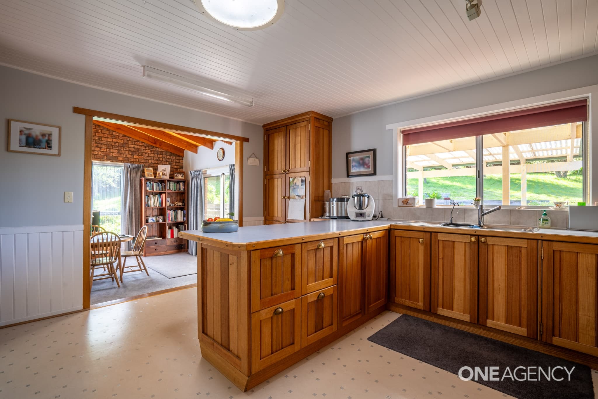 17 Dallas Road, Somerset, Somerset - Thumbnail 8