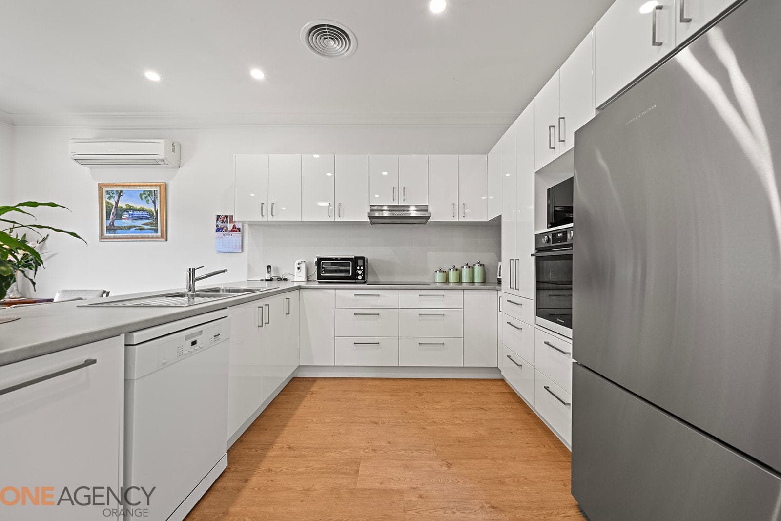 61b Sampson Street, Orange, Orange - Thumbnail 3
