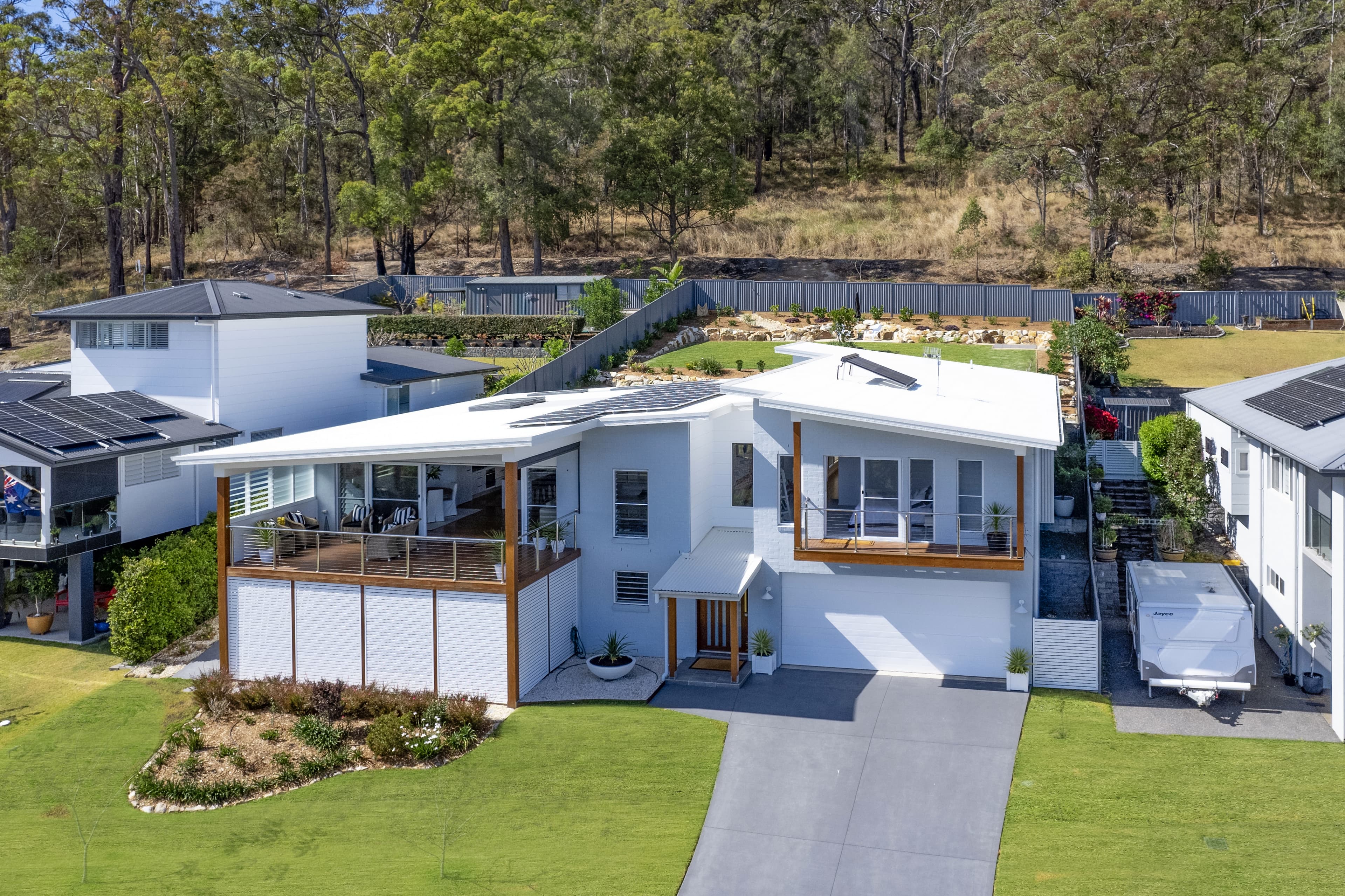 19 Admirals Circle, Lakewood, Lakewood - Thumbnail 4