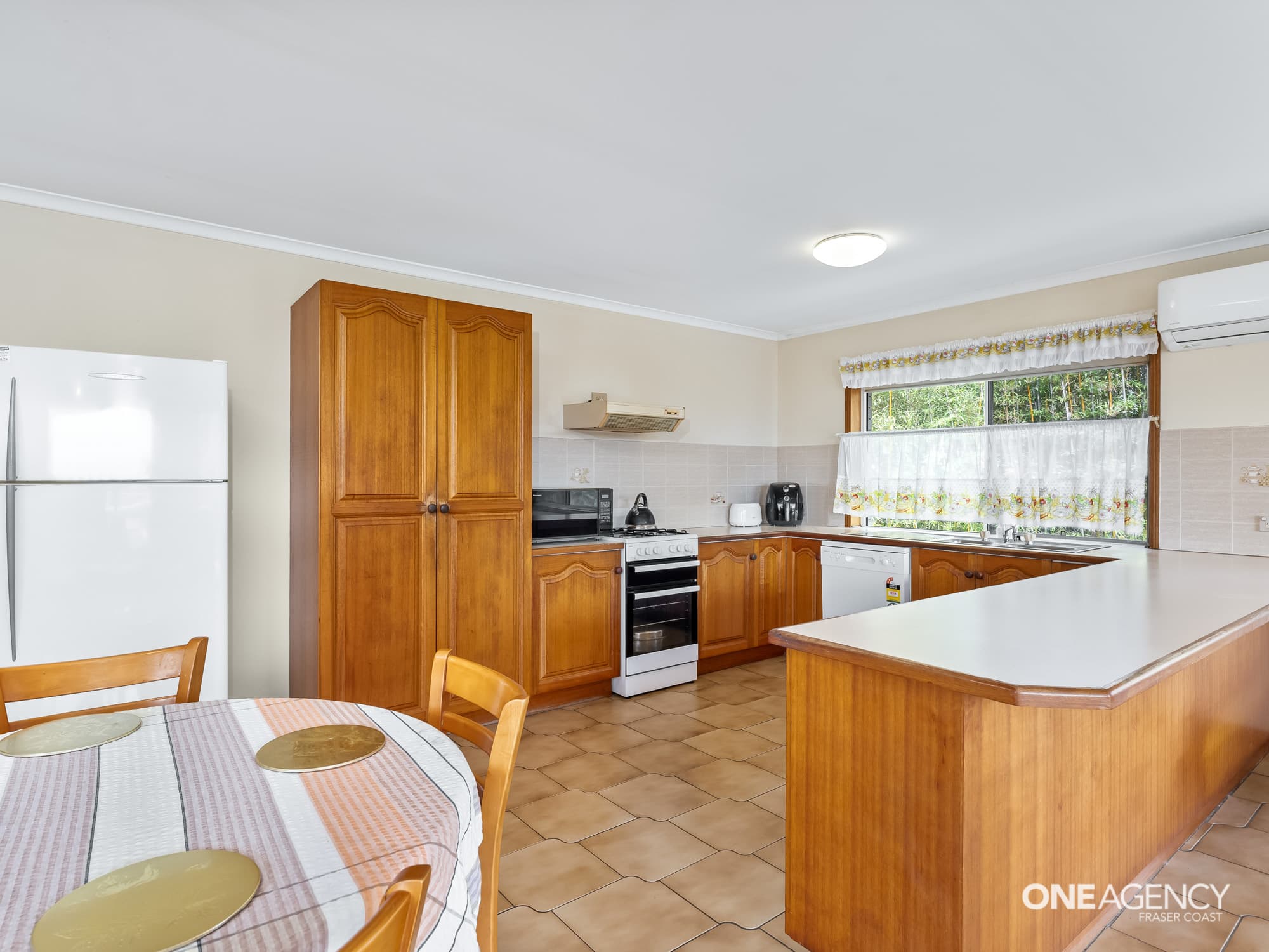 37 Johnston Boulevard, Urraween, Urraween - Thumbnail 2