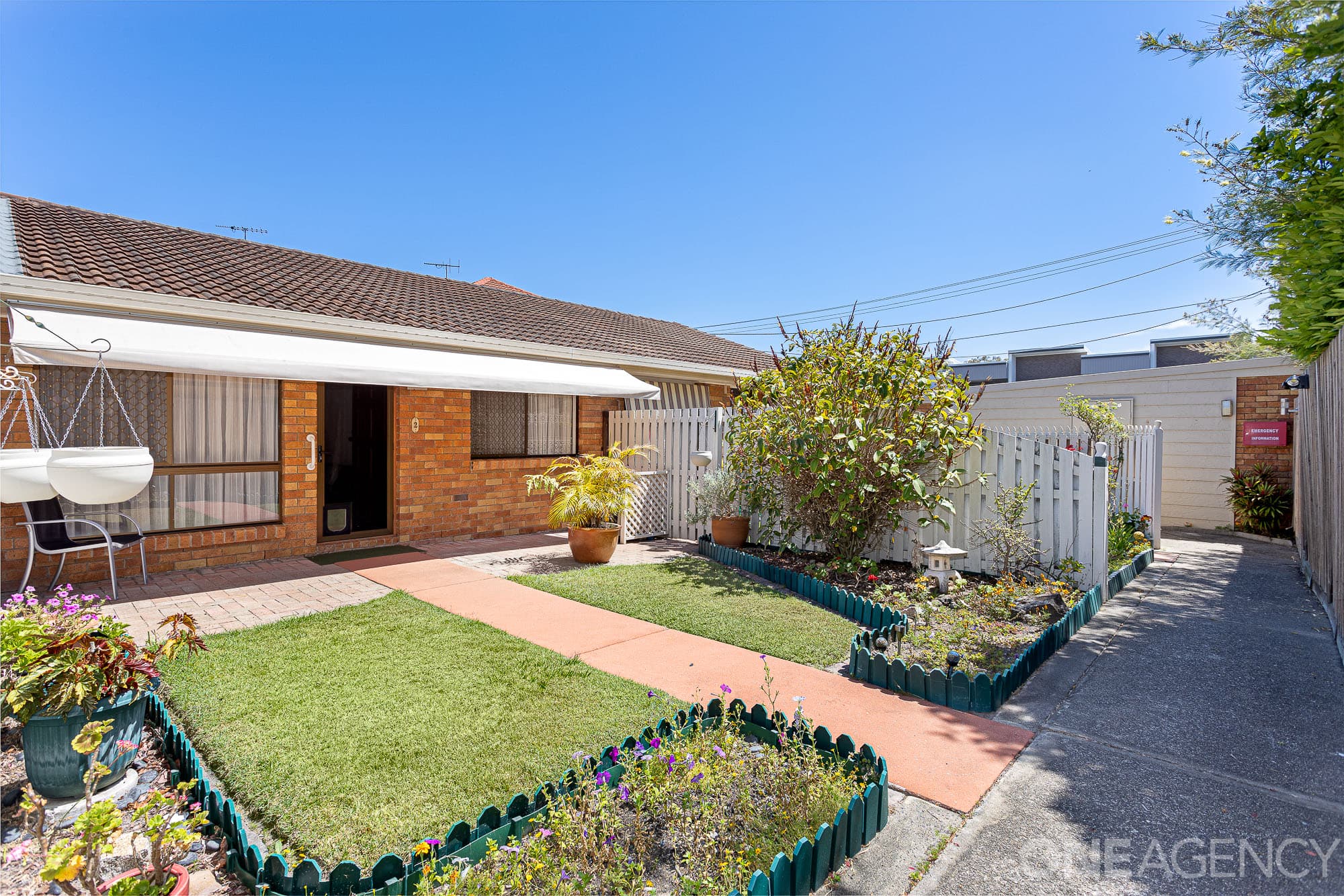 2/37 Wyllie Street, Redcliffe, Redcliffe - Image 1