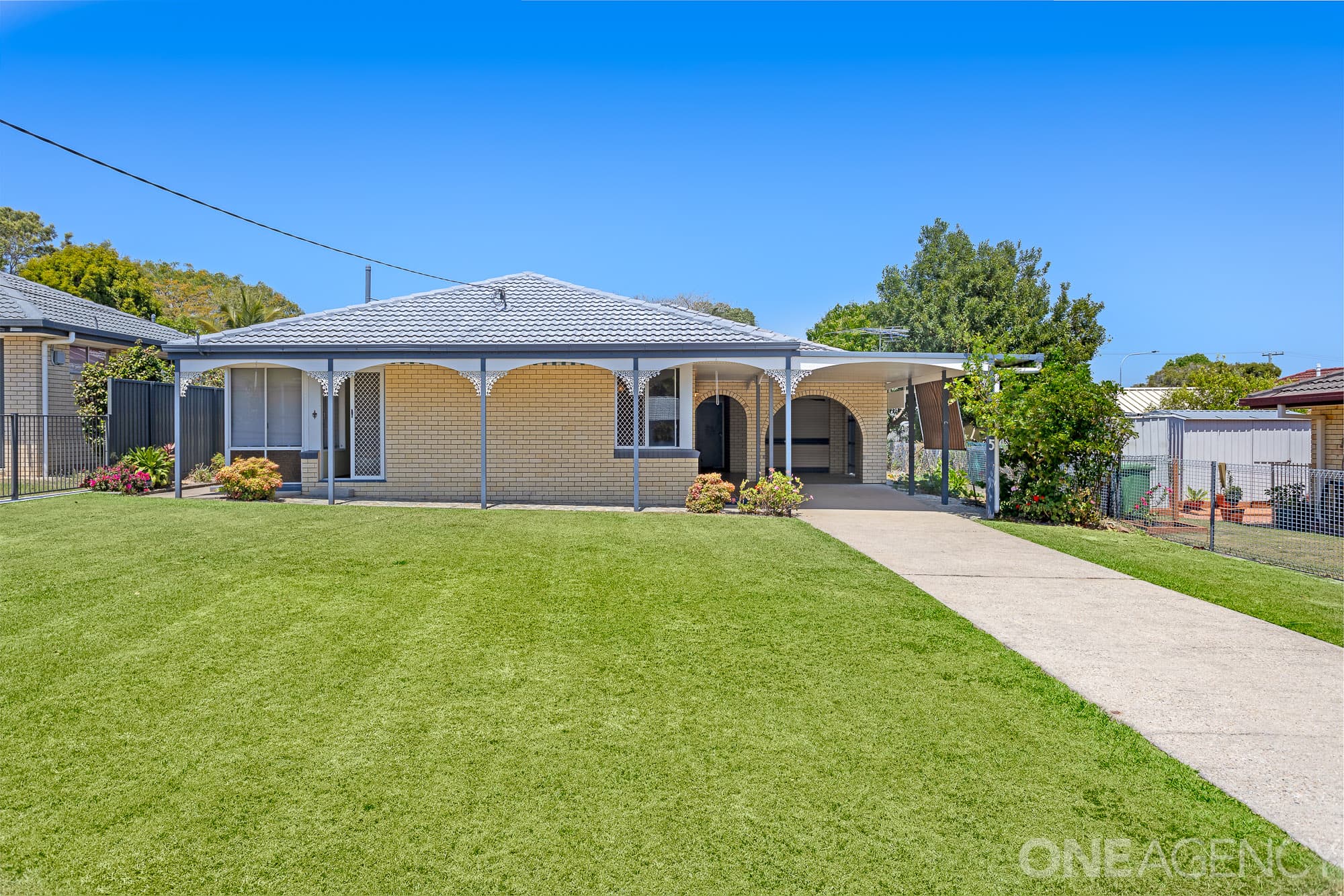 5 Farm Court, Redcliffe, Redcliffe - Image 1