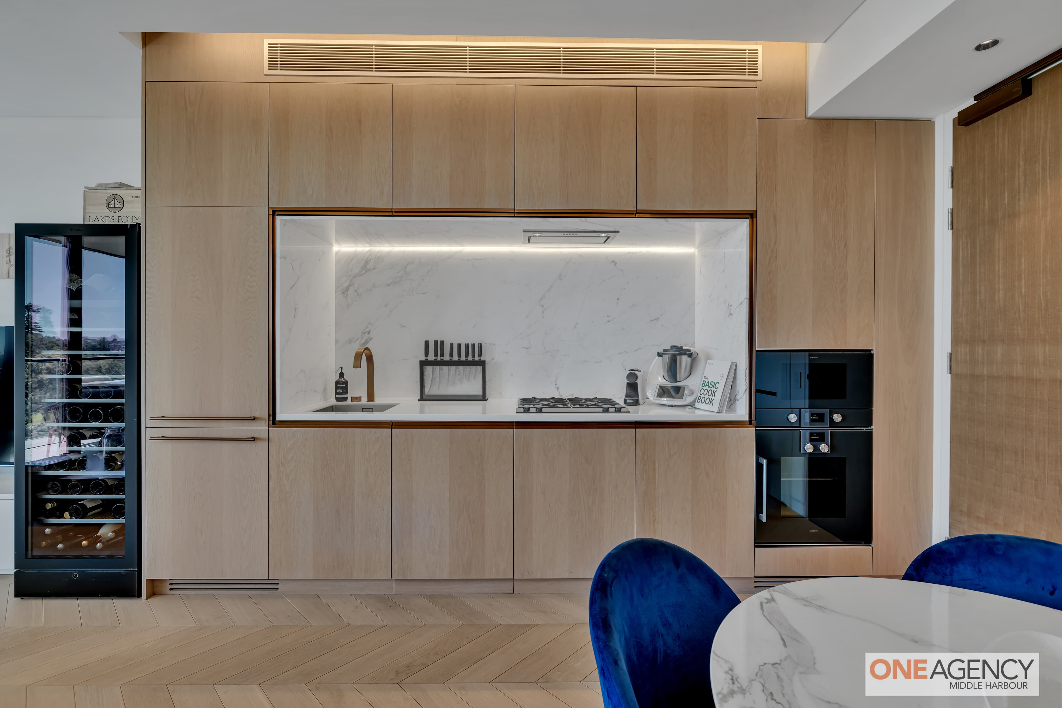 902/71 Macquarie Street, Sydney, Sydney - Thumbnail 4