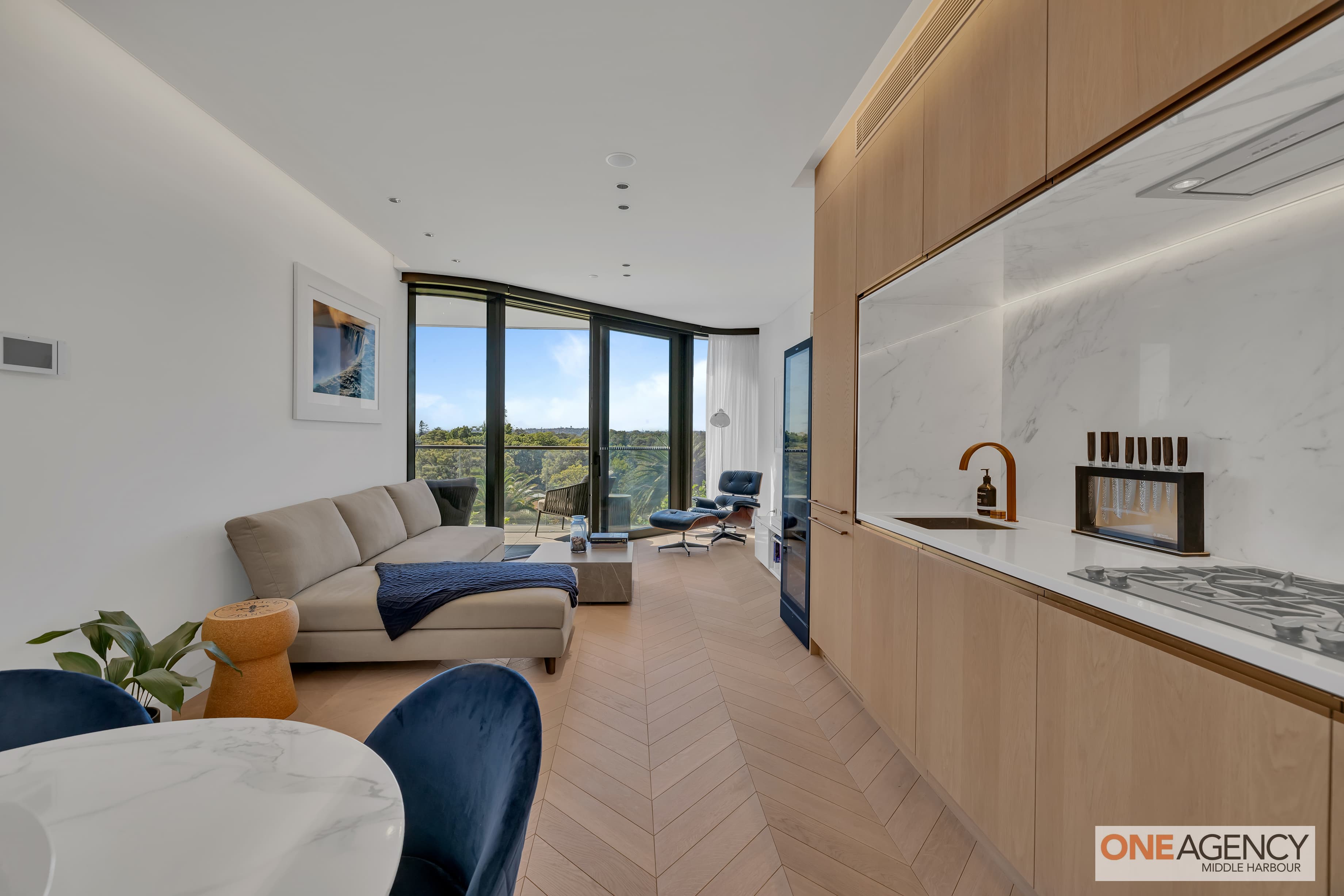 902/71 Macquarie Street, Sydney, Sydney - Thumbnail 5