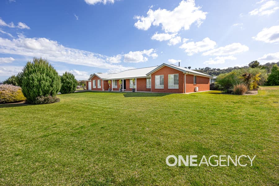 29 INDIGO Drive, Springvale, Springvale - Thumbnail 2