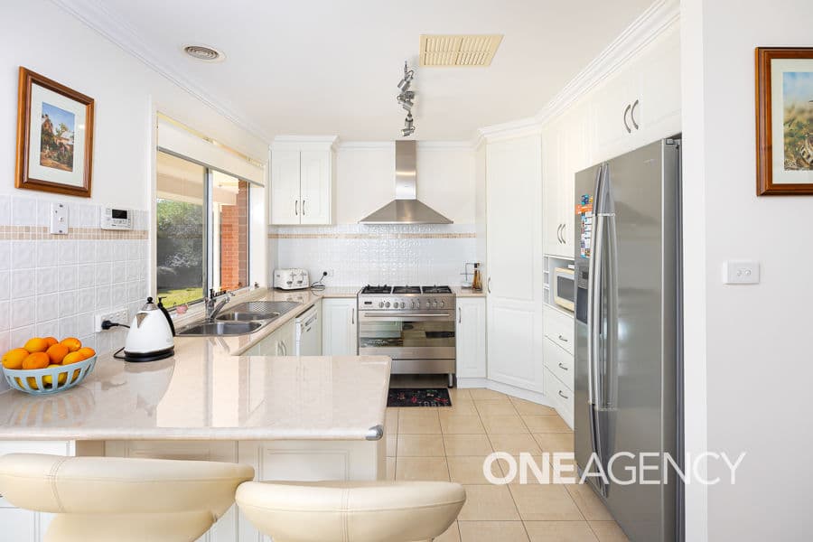 29 INDIGO Drive, Springvale, Springvale - Thumbnail 4
