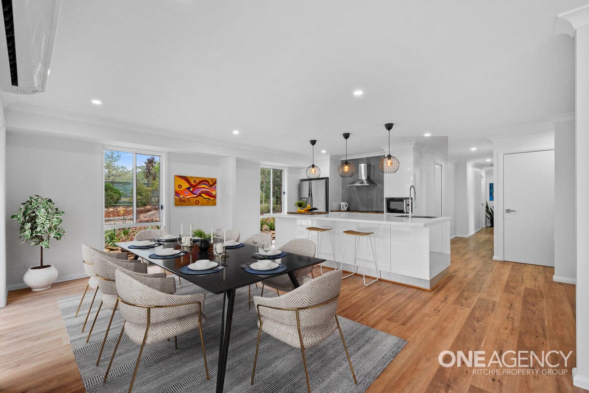 82 Bee Farm Road, Springwood, Springwood - Image 1