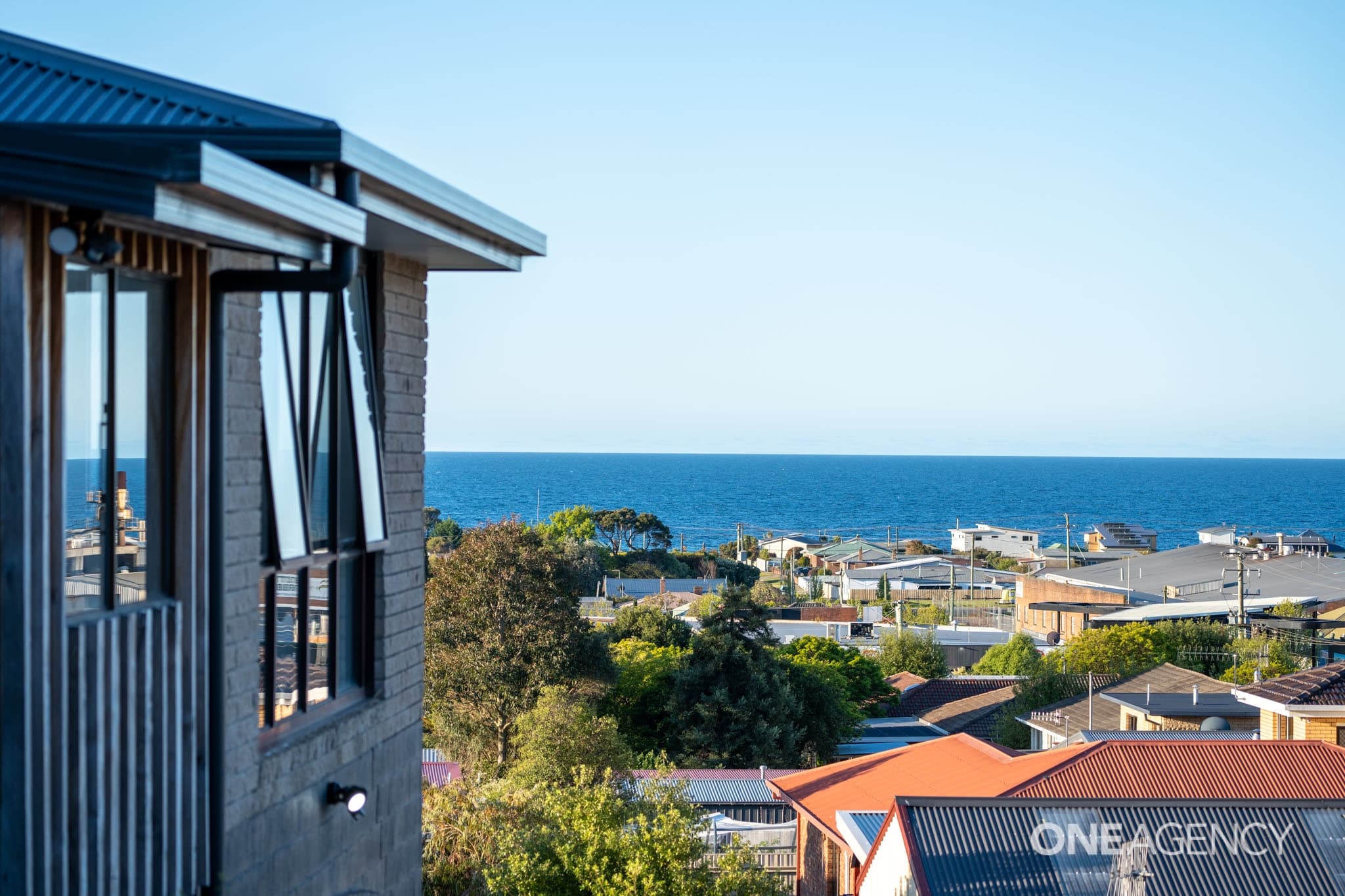 13 Pelissier Street, Somerset, Somerset - Thumbnail 2