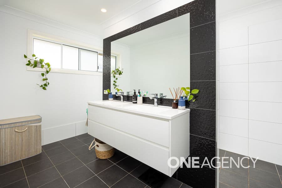 11 CHANG Avenue, Lloyd, Lloyd - Thumbnail 7