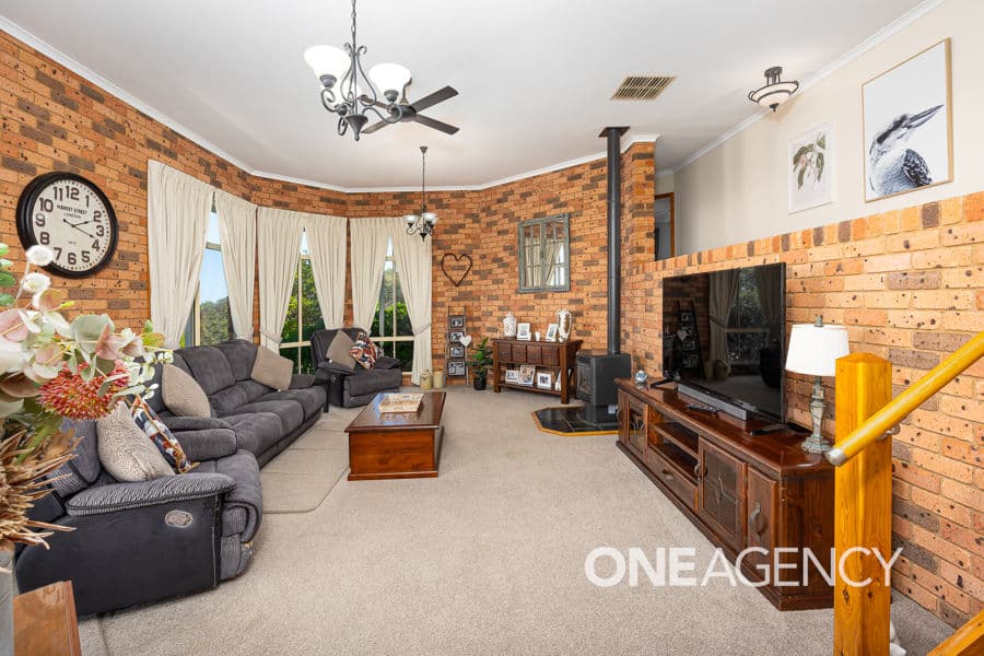 89 BRUCEDALE Drive, Brucedale, Brucedale - Thumbnail 7