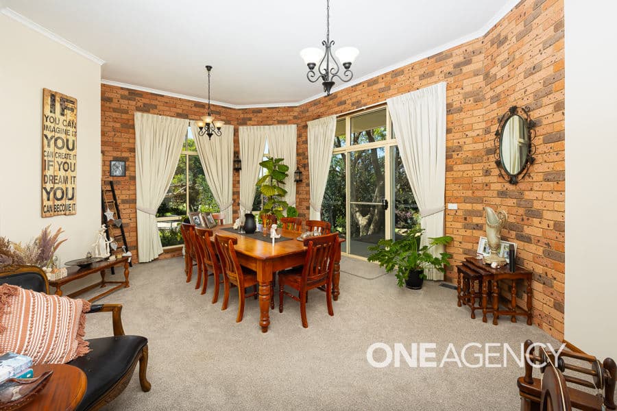 89 BRUCEDALE Drive, Brucedale, Brucedale - Thumbnail 8