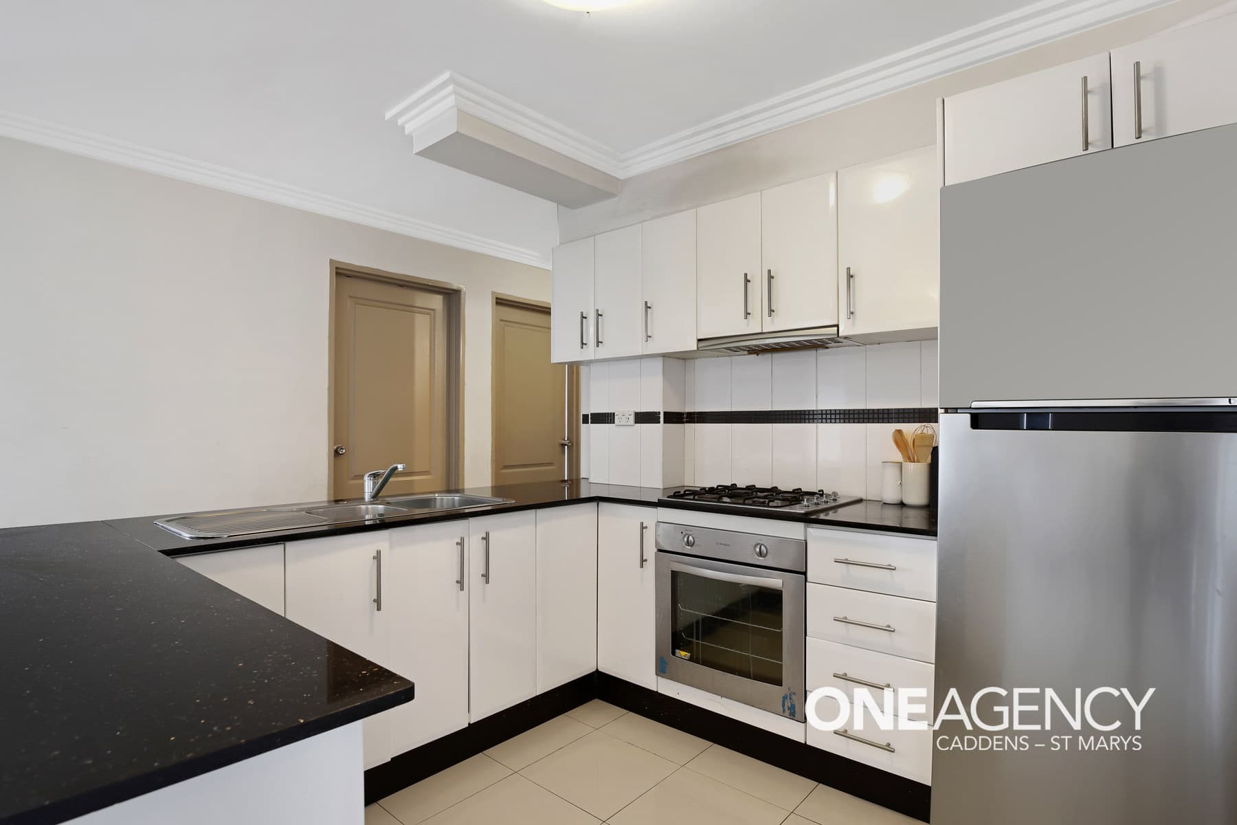 18/8-14 Oxford Street, Blacktown, Blacktown - Thumbnail 2