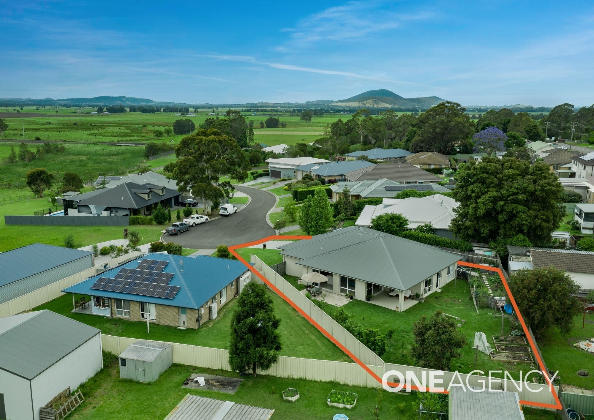 15 Meyer Place, Bomaderry, Bomaderry - Image 1