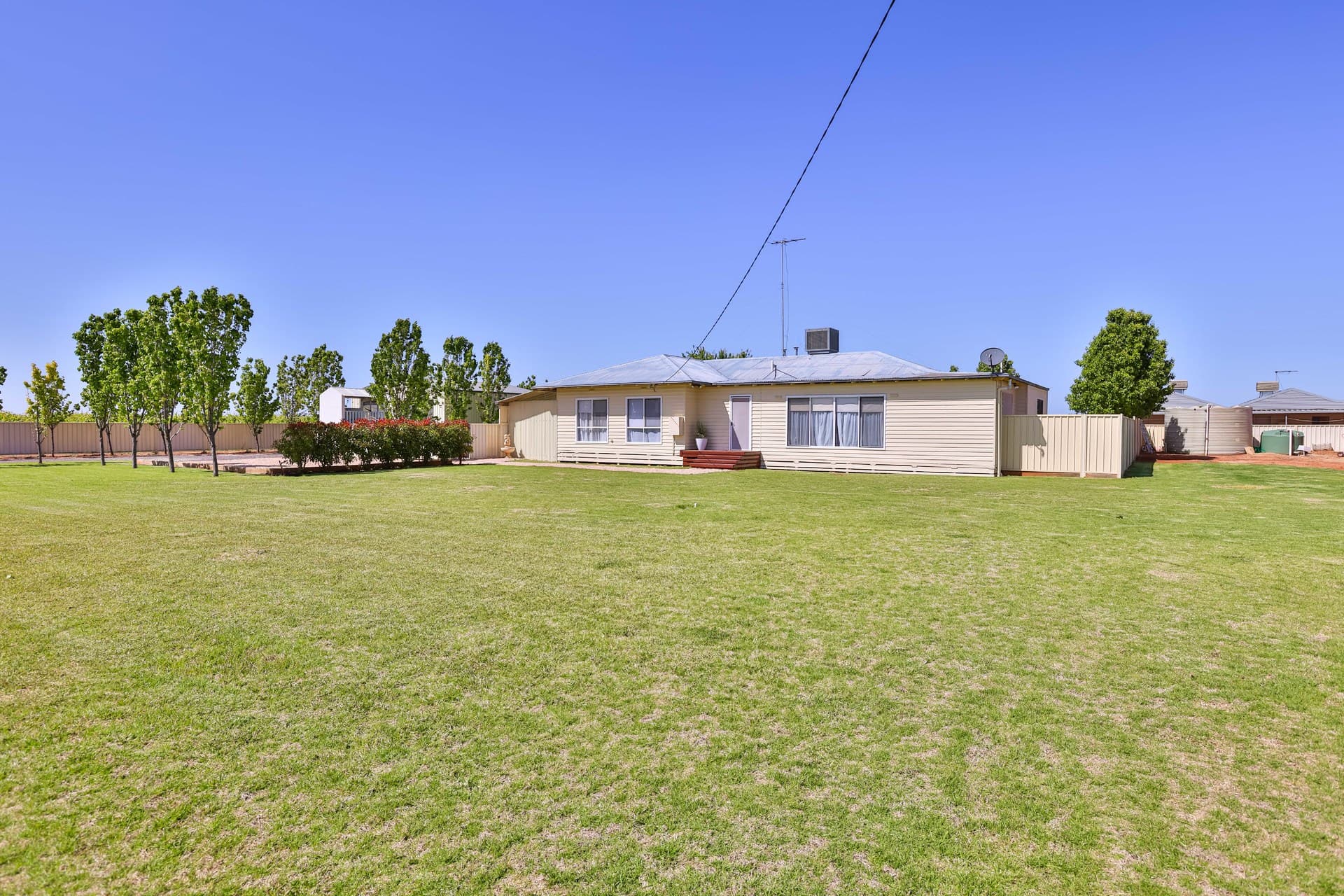 156 Madang Road, Robinvale, Robinvale - Image 1