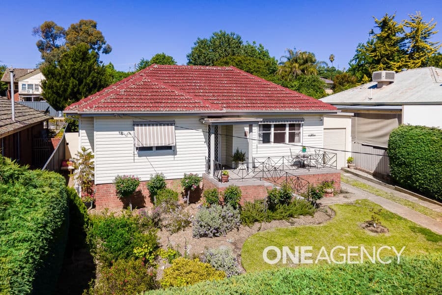 25 CROAKER Street, Turvey Park, Turvey Park - Thumbnail 2