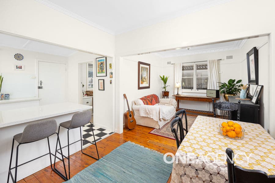 25 CROAKER Street, Turvey Park, Turvey Park - Thumbnail 5