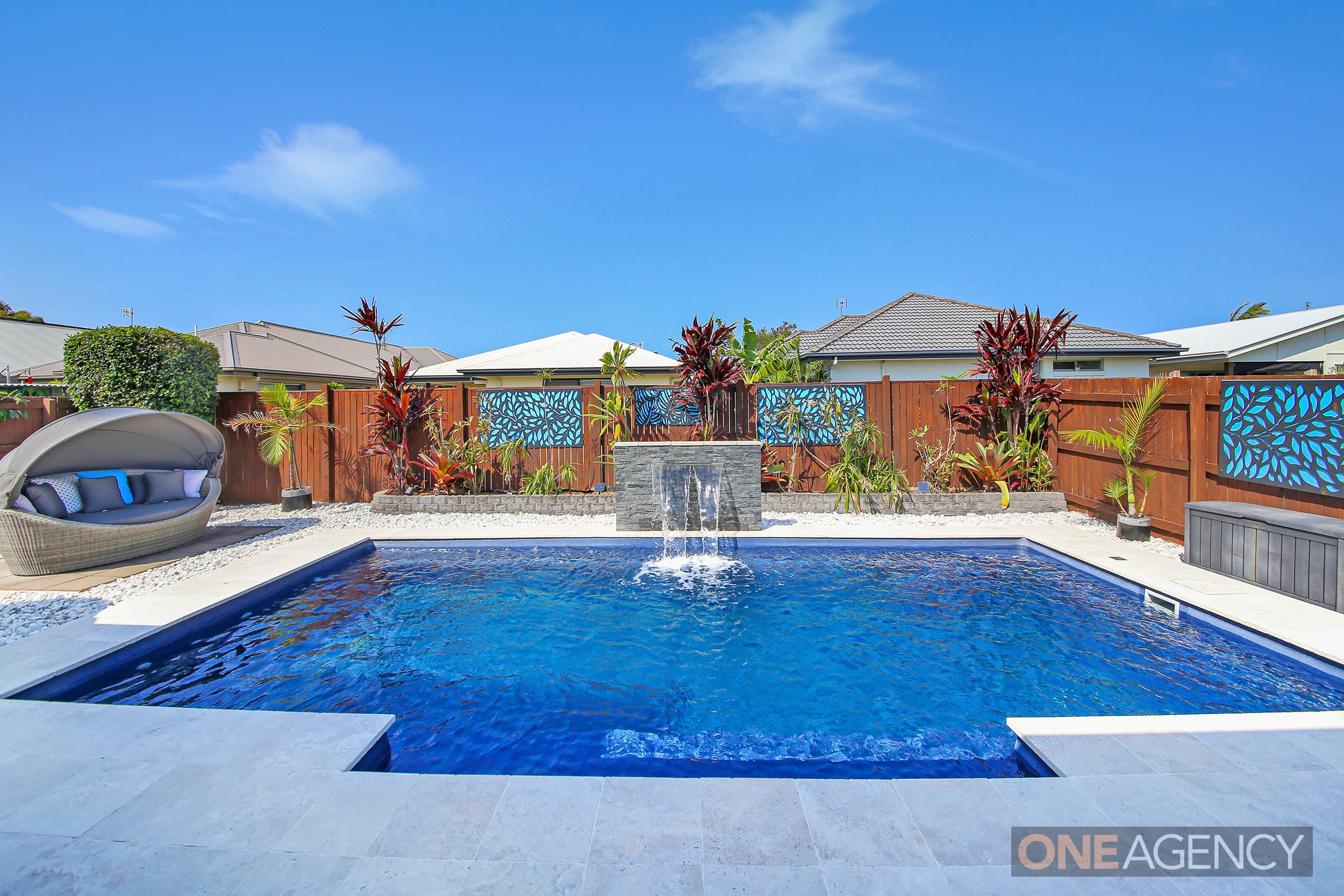 12 Aloe Street, Mountain Creek, Mountain Creek - Thumbnail 2