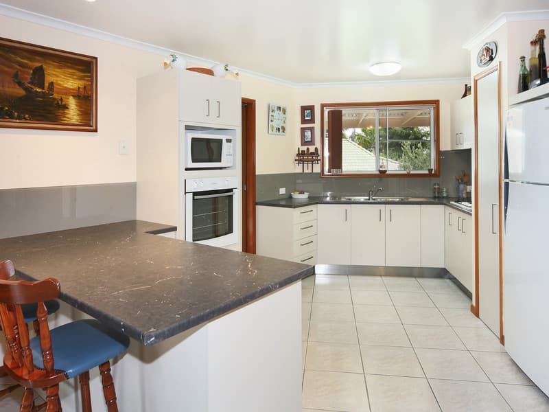33 Mt Ninderry Court, Coolum Beach, Coolum Beach - Thumbnail 2
