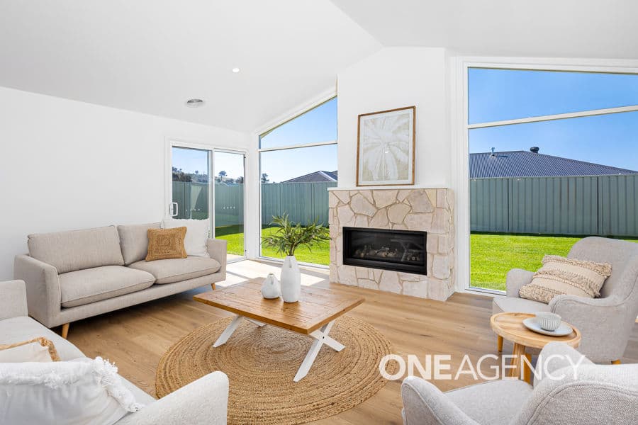 21 BENNELONG Crescent, Lloyd, Lloyd - Thumbnail 4